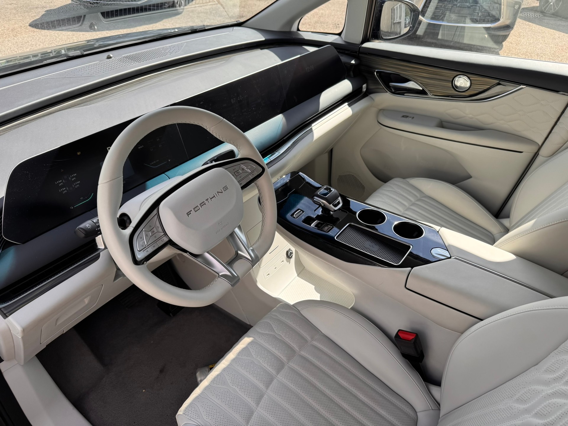 FORTHING 9 1.5T PHEV-image-9
