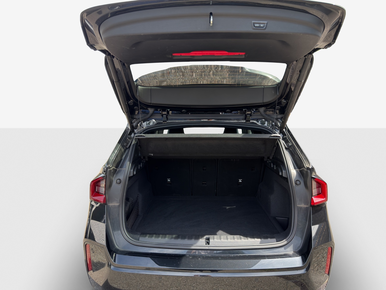 BMW X1 sDrive 18i M Sport-image-12