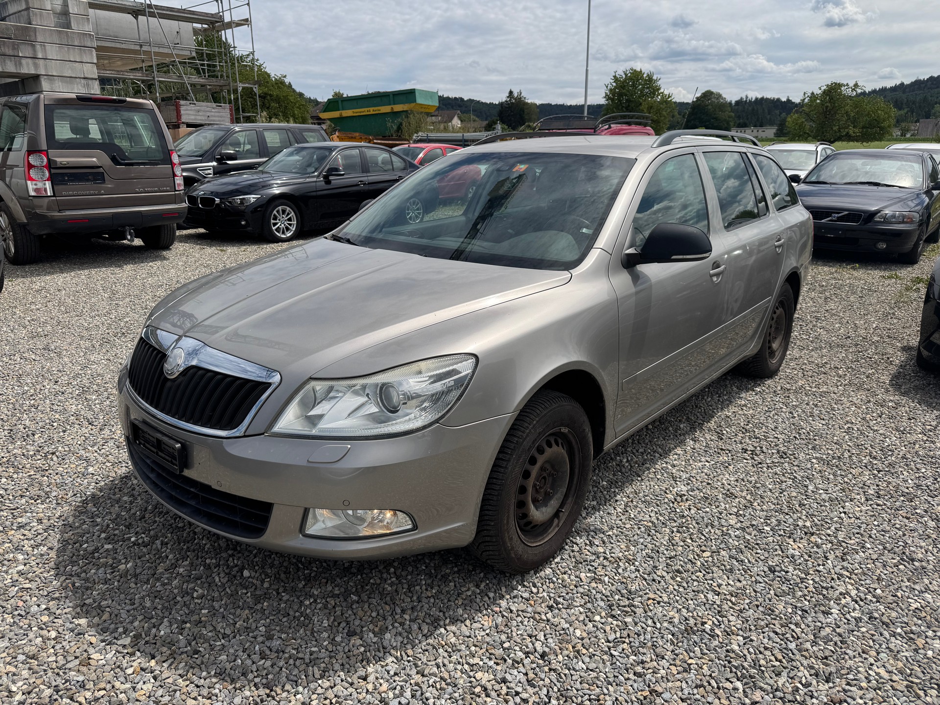 SKODA Octavia Combi 1.9 TDI Swiss Adventure 4x4-image-0