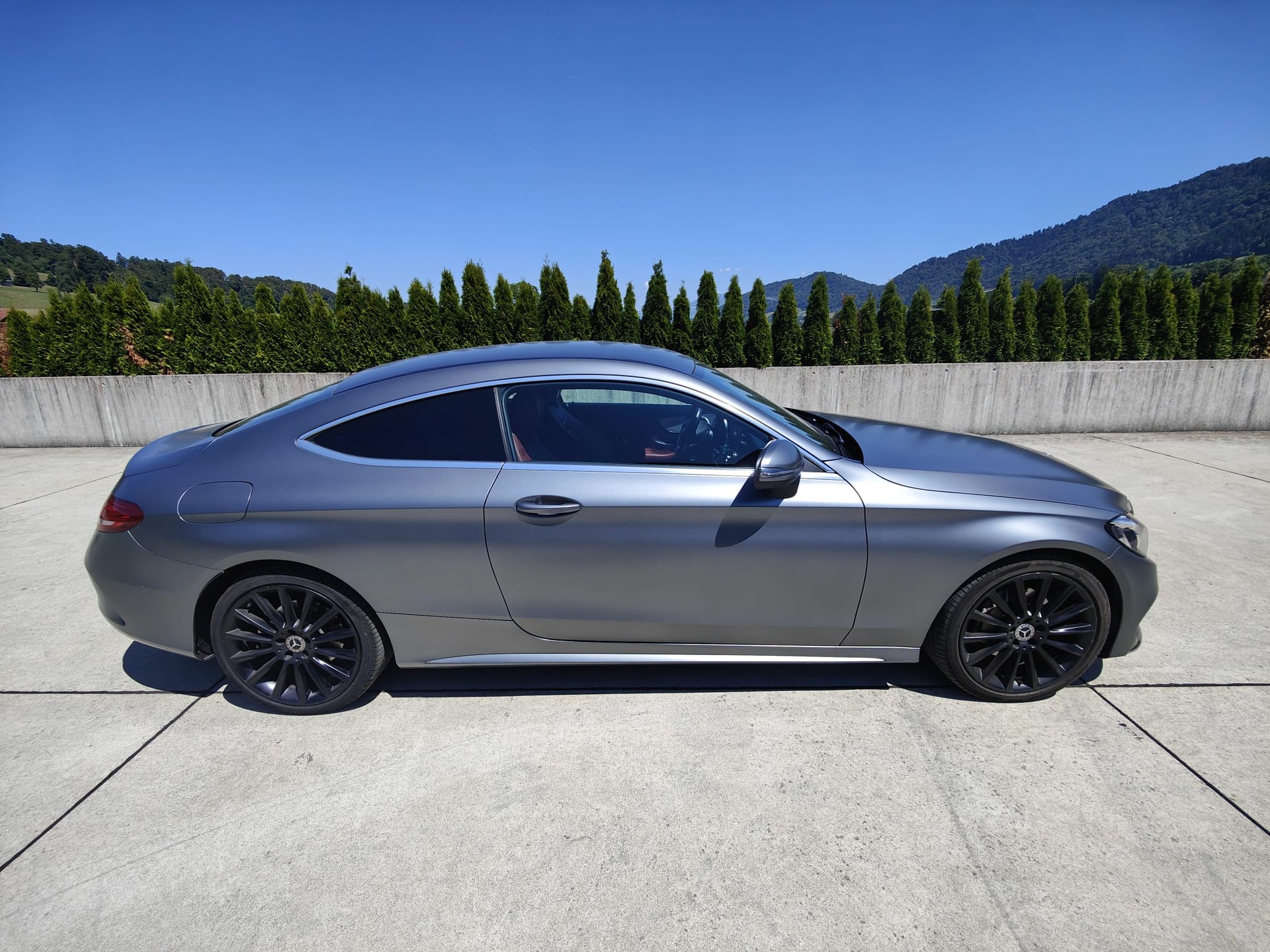 MERCEDES-BENZ C 220-image-4