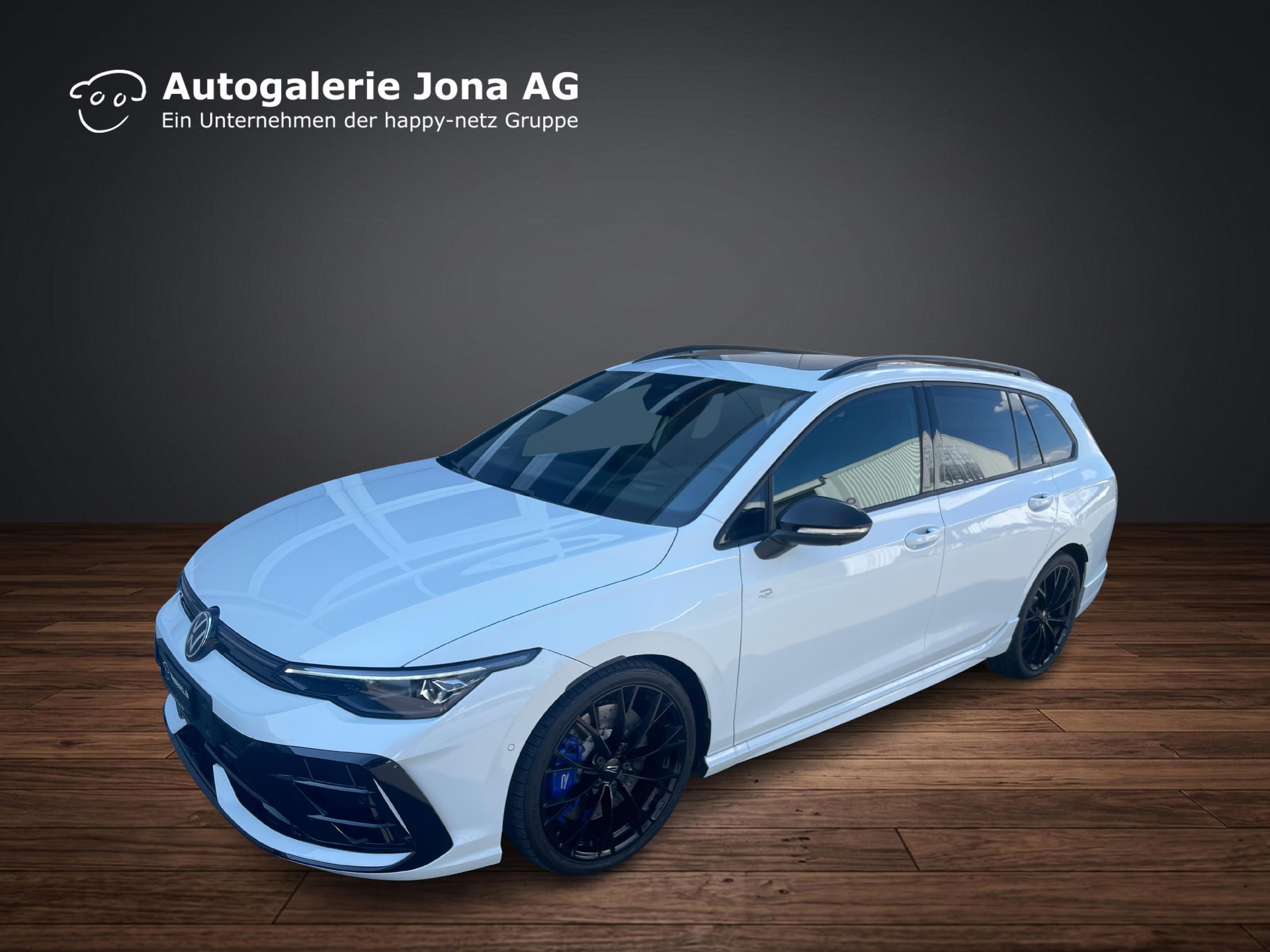 VW Golf VIII Variant 2.0 TSI R DSG 4motion-image-0