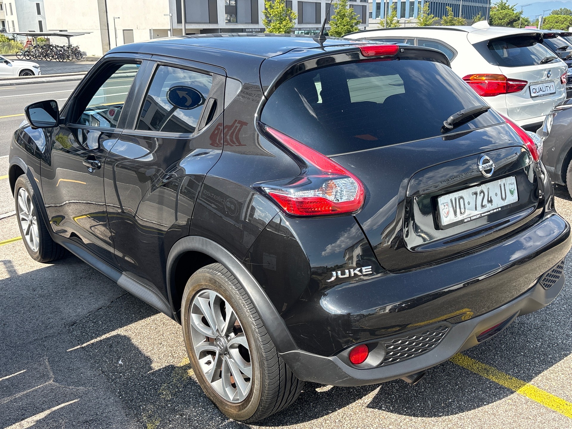 NISSAN Juke 1.6 DIG-T N-Connecta 4x4 Xtronic M-CVT-image-4