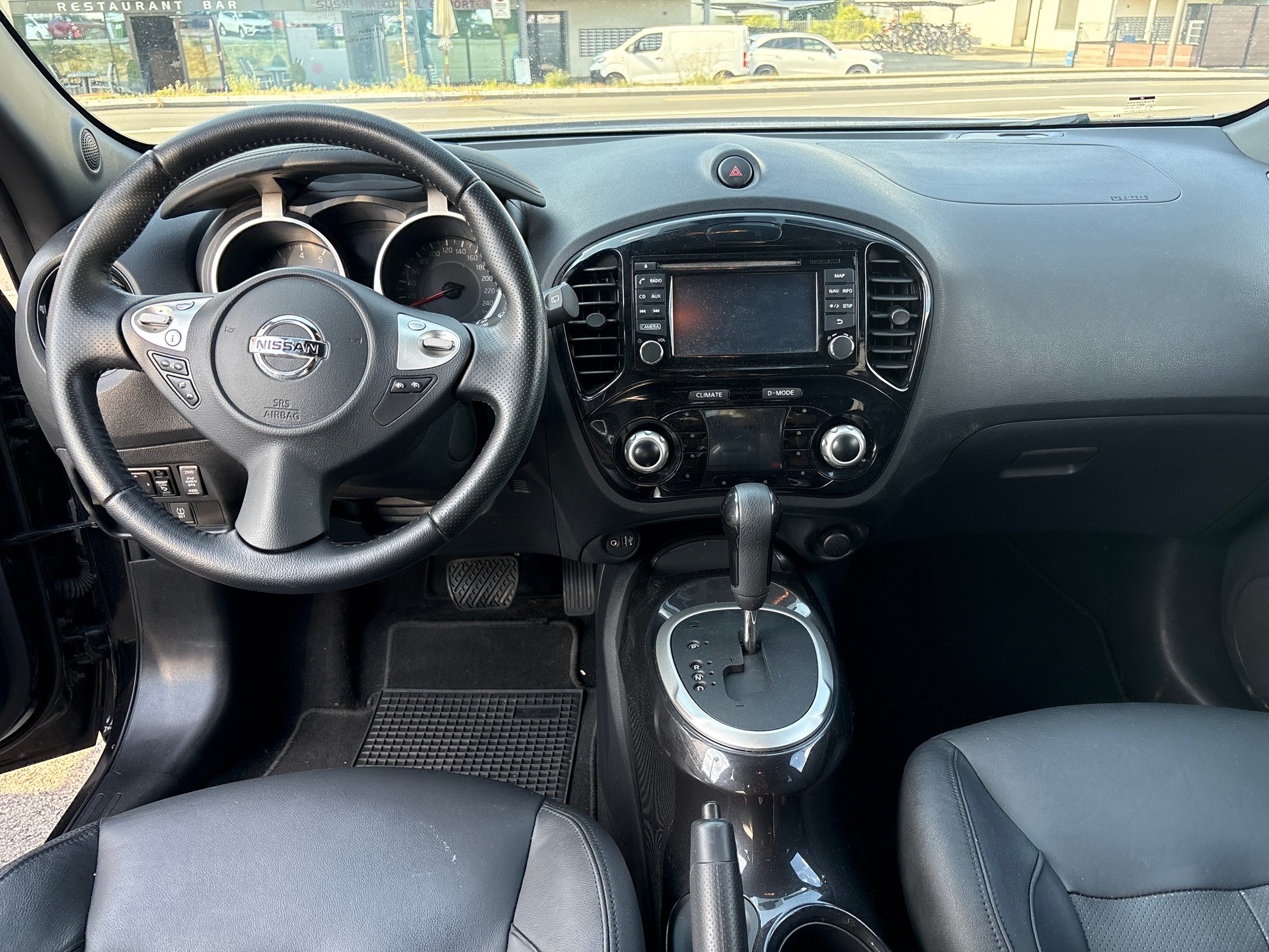 NISSAN Juke 1.6 DIG-T N-Connecta 4x4 Xtronic M-CVT-image-7