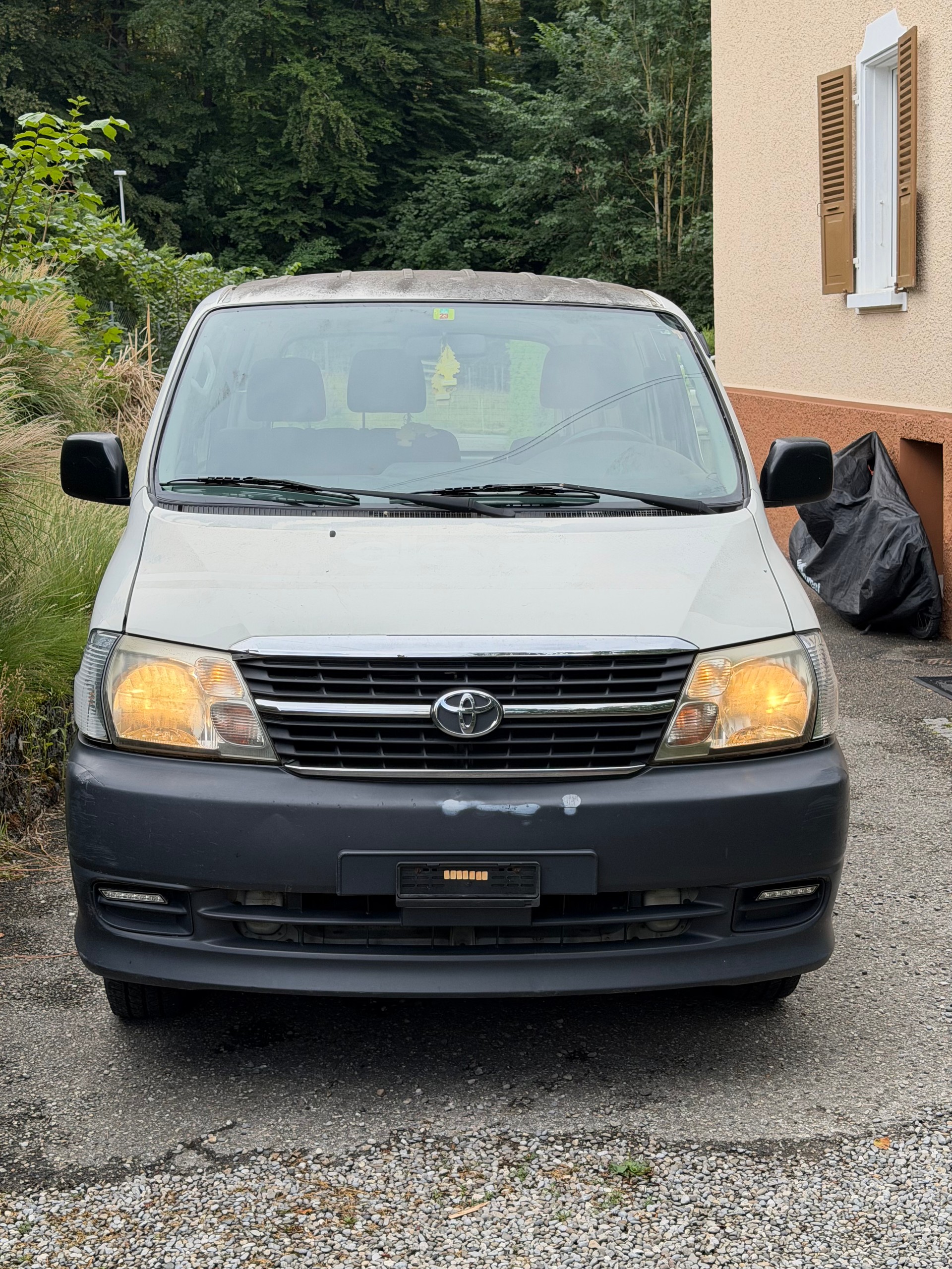 TOYOTA Hiace D-4D Van 4WD SWB-image-7
