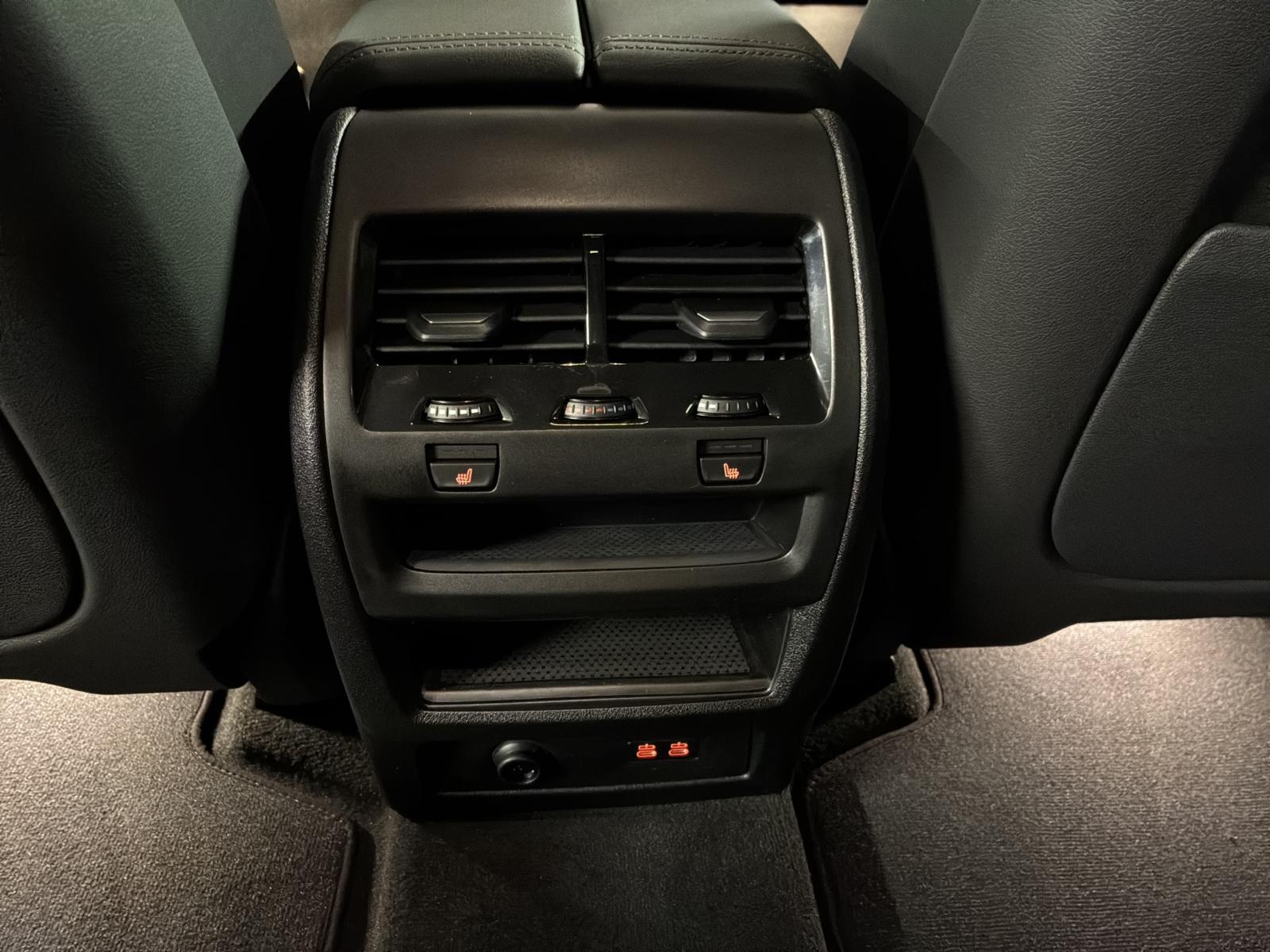 BMW X5 30d xDrive SAG-image-9