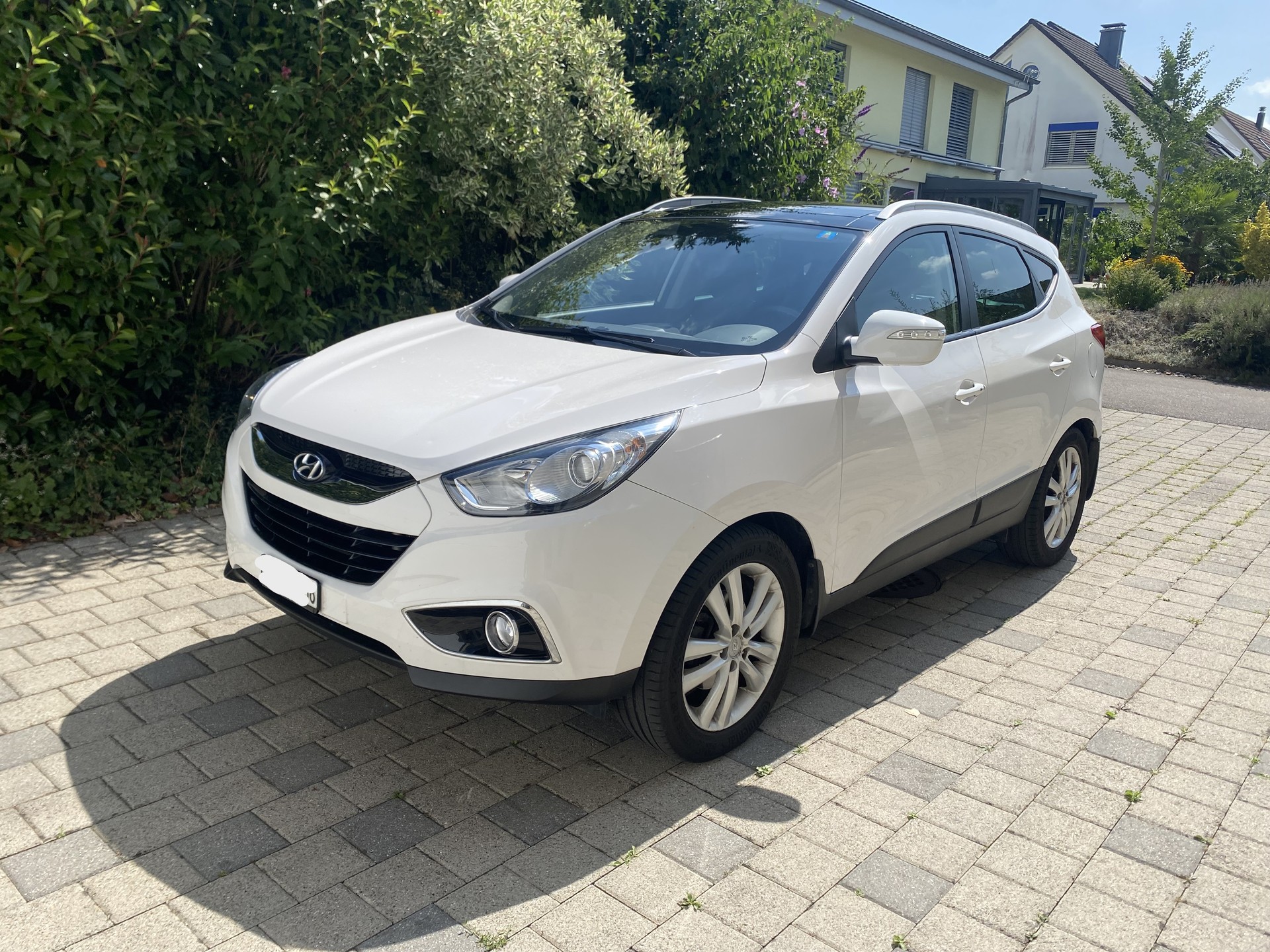 HYUNDAI 2.0 CRDi 184 Premium 4WD-image-1