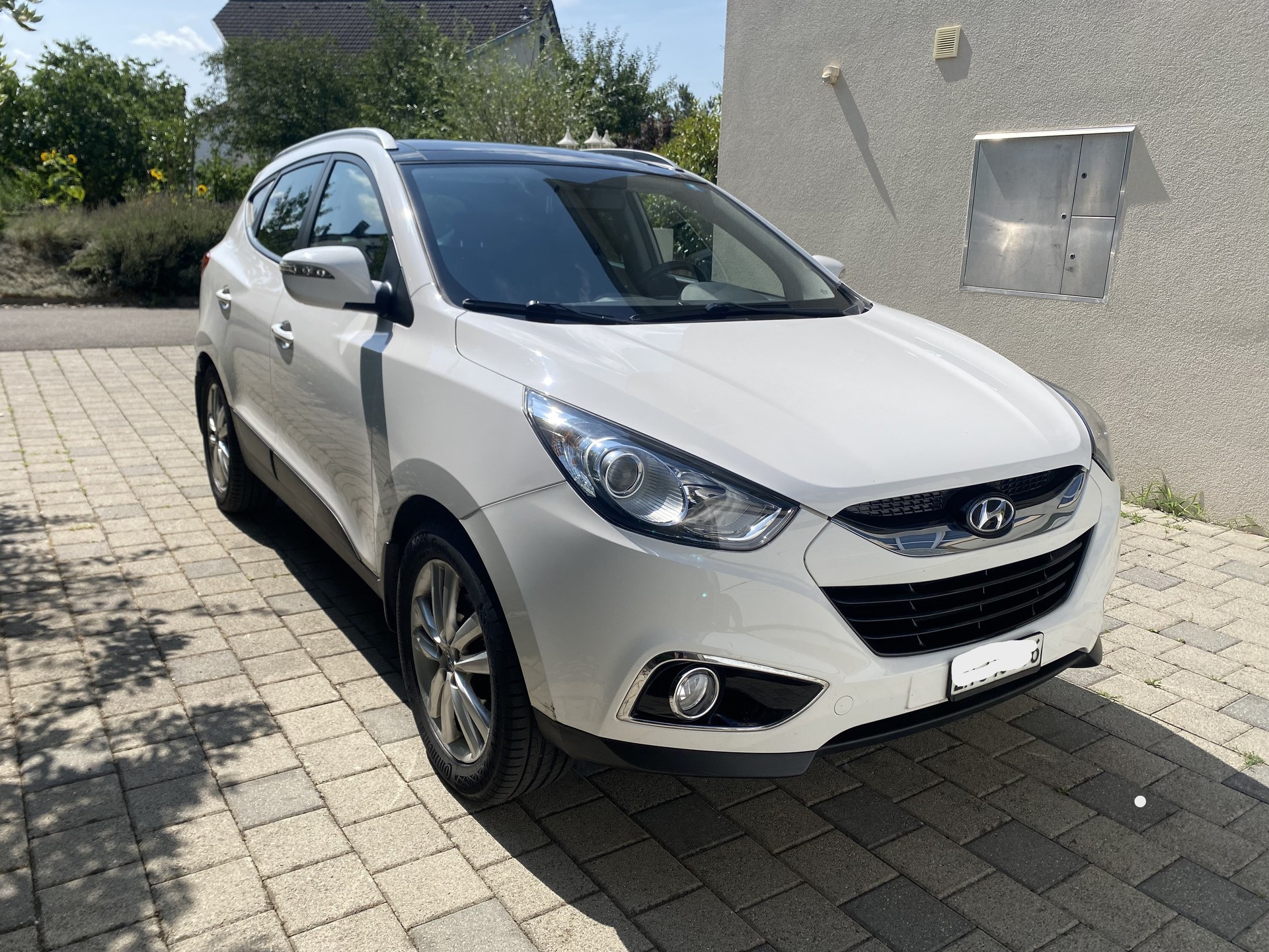HYUNDAI 2.0 CRDi 184 Premium 4WD-image-0