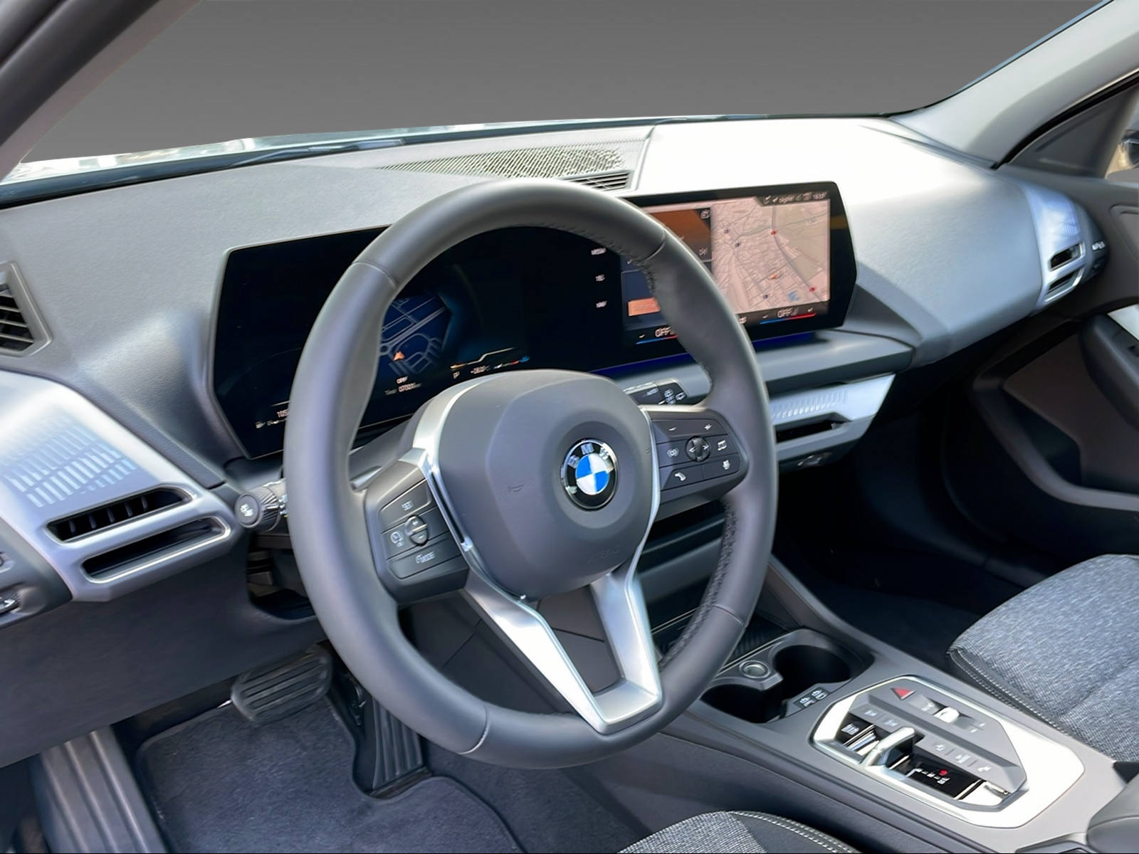 BMW 120d M Sport Pro Steptronic-image-5