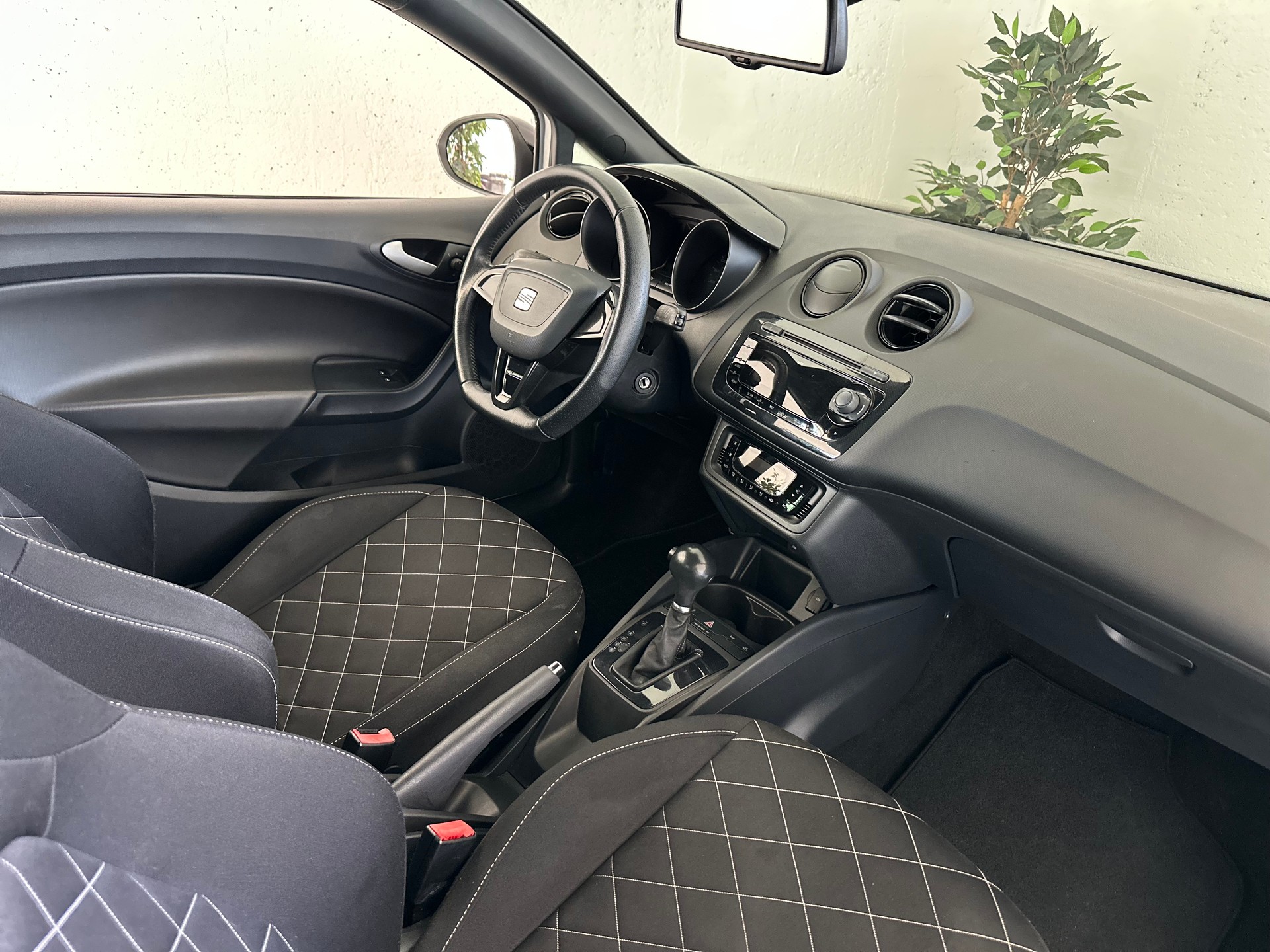 SEAT Ibiza SC 1.4 TSI Cupra R-Evolution DSG-image-11