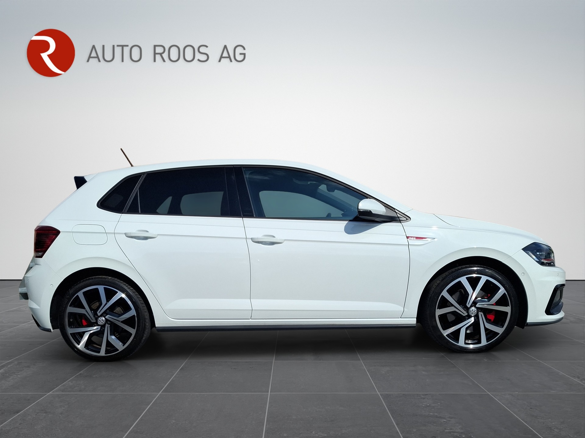 VW Polo 2.0 TSI GTI DSG-image-6