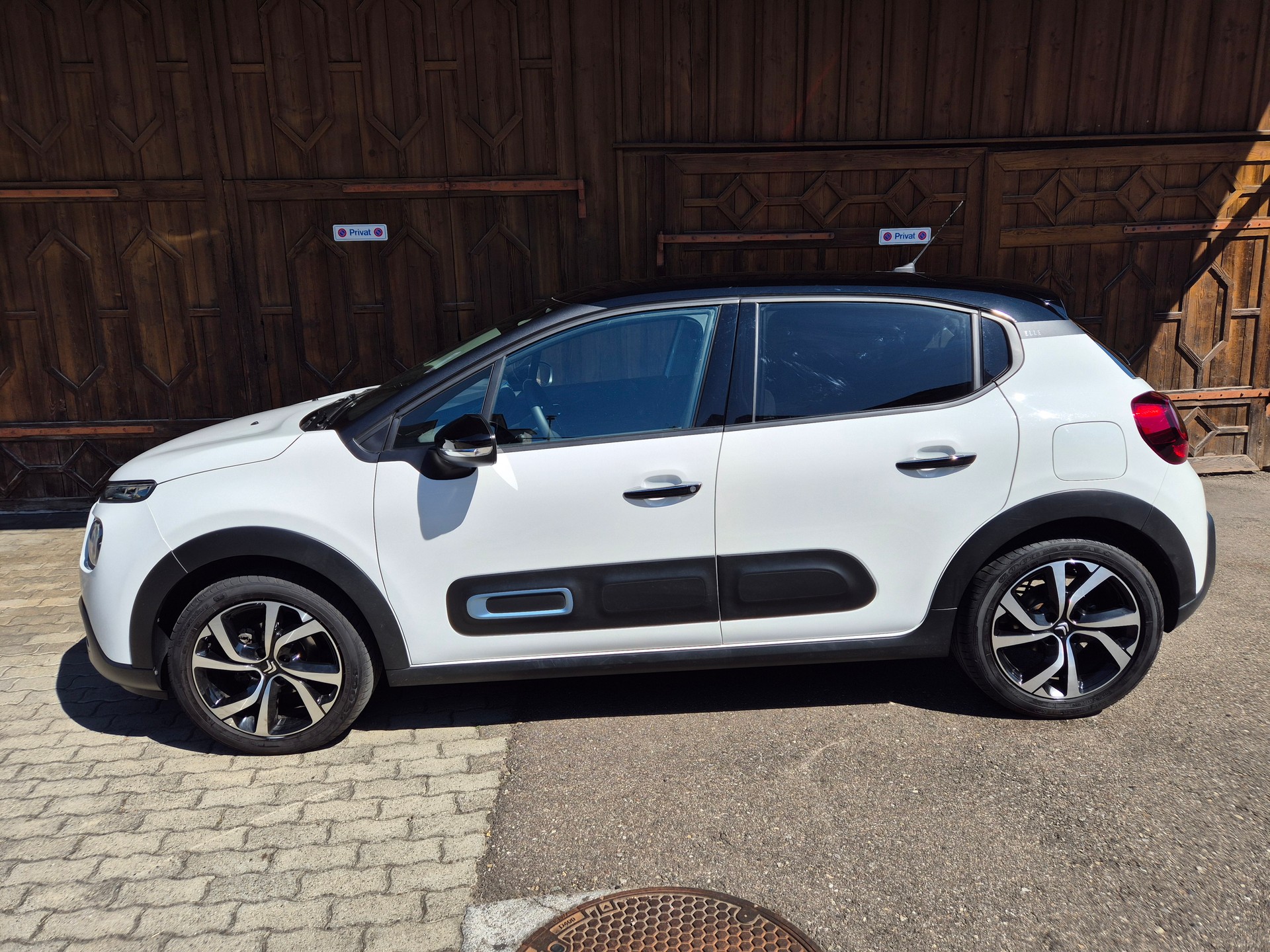 CITROEN 1.2 PureTech Elle-image-0