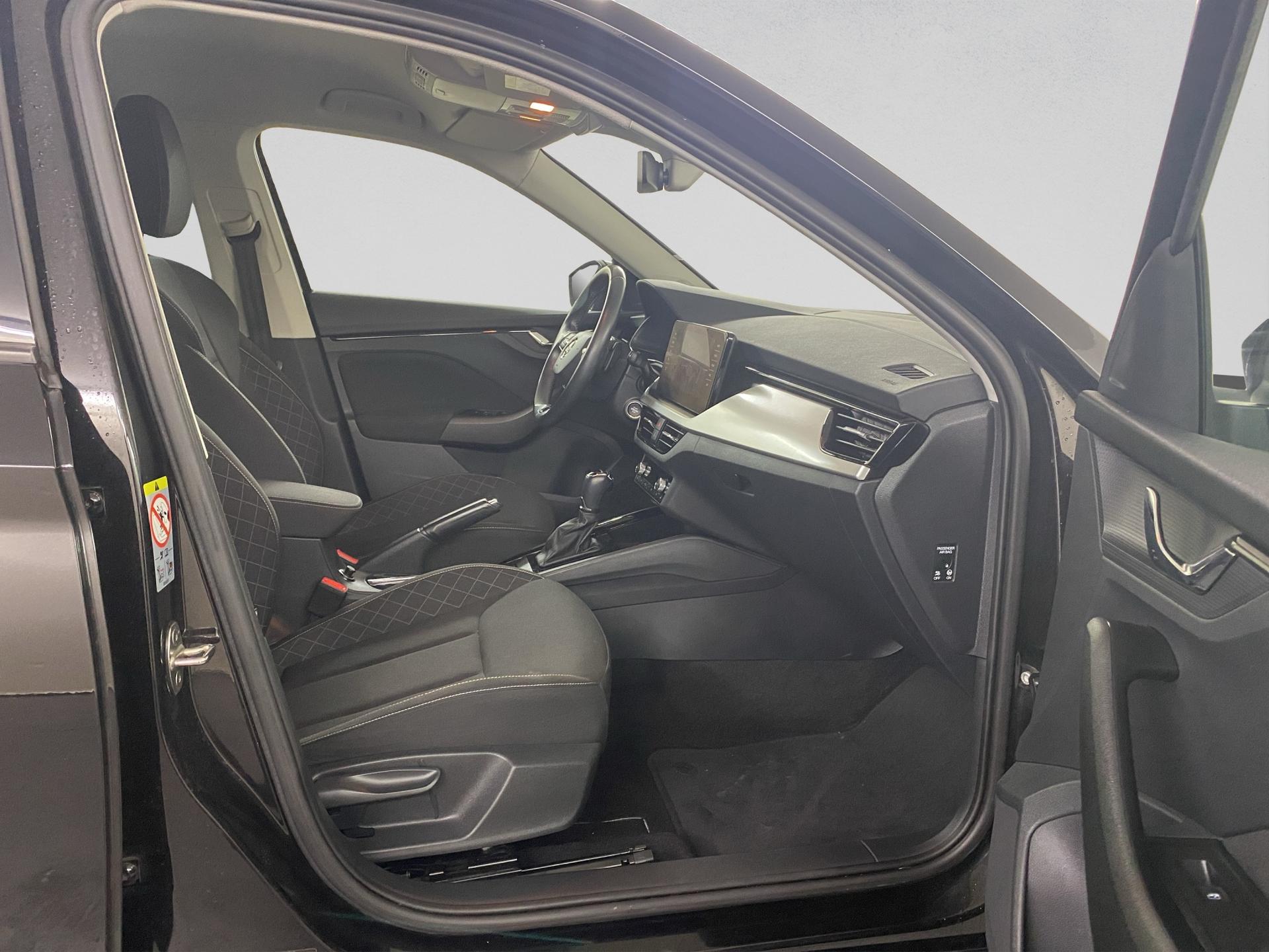 SKODA Kamiq 1.5 TSI ACT Ambition DSG-image-14