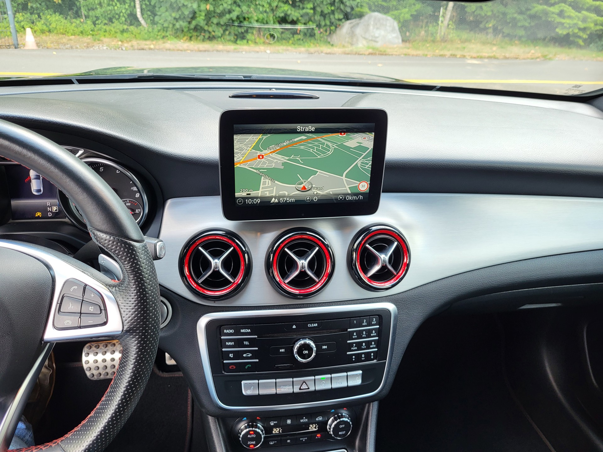 MERCEDES-BENZ CLA 250 Sport 4Matic-image-10