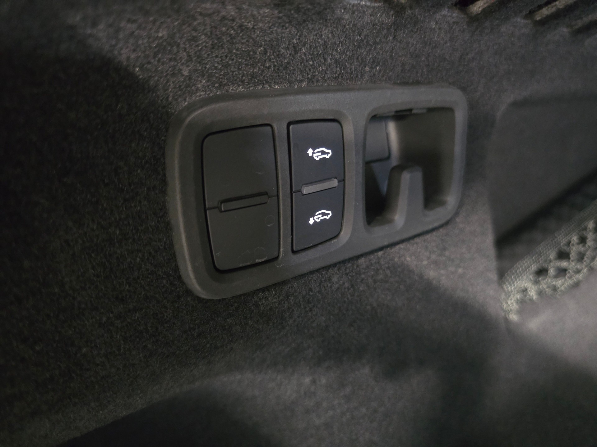 AUDI SQ8 SUV TFSI quattro tiptronic-image-25