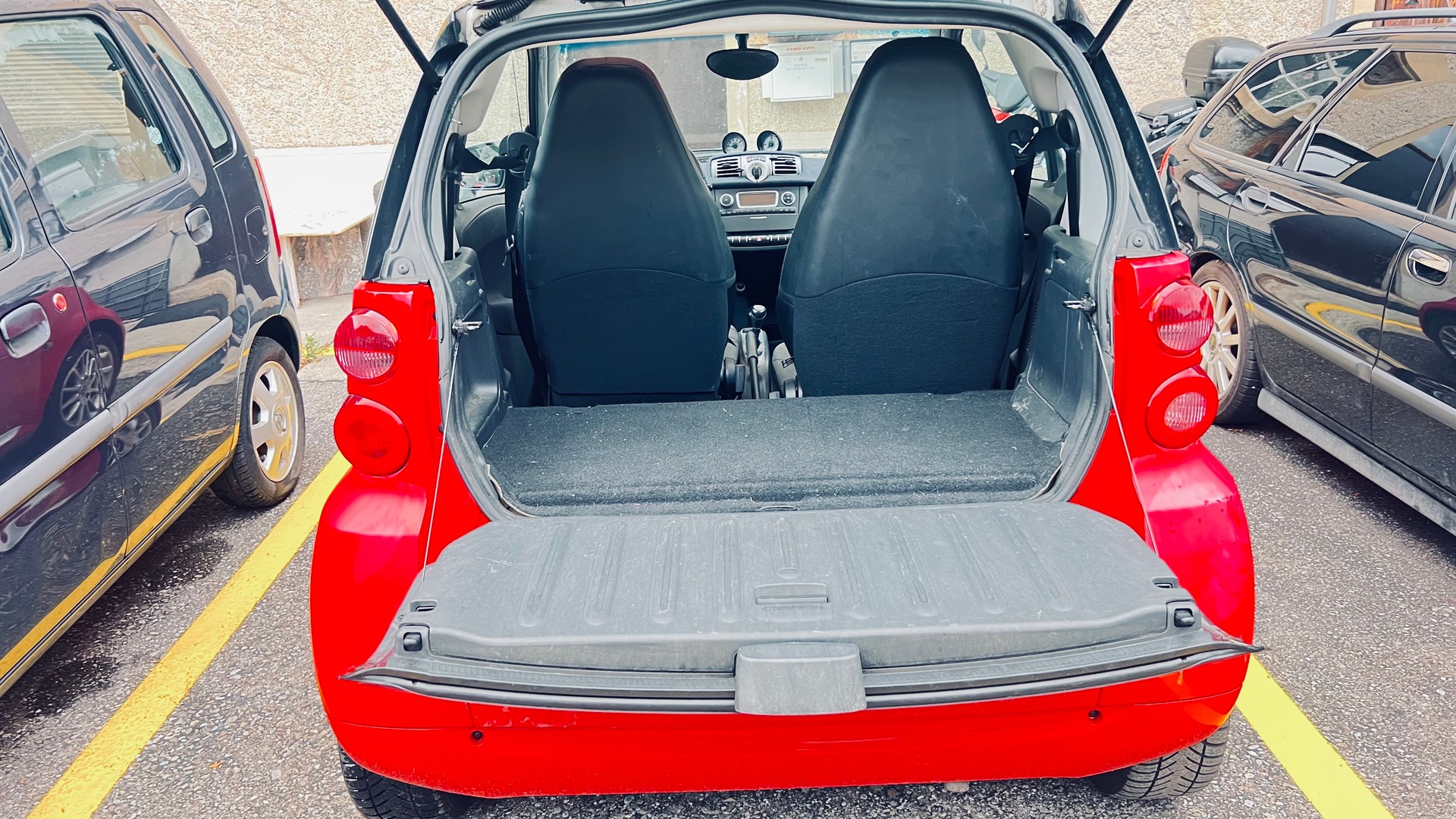 SMART fortwo pearlgrey mhd softouch-image-4
