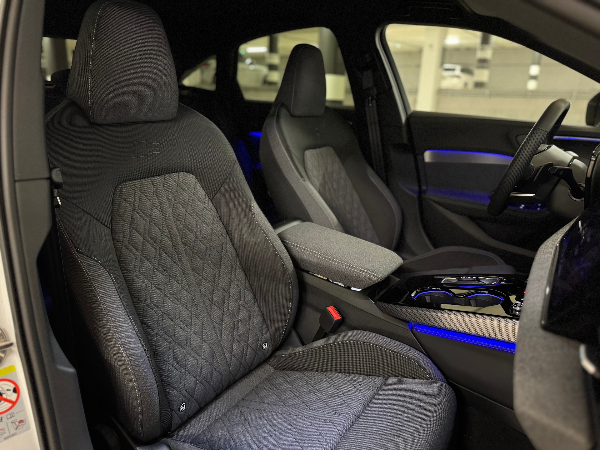 AUDI A5 Limousine TFSI 150 kW S tronic-image-11