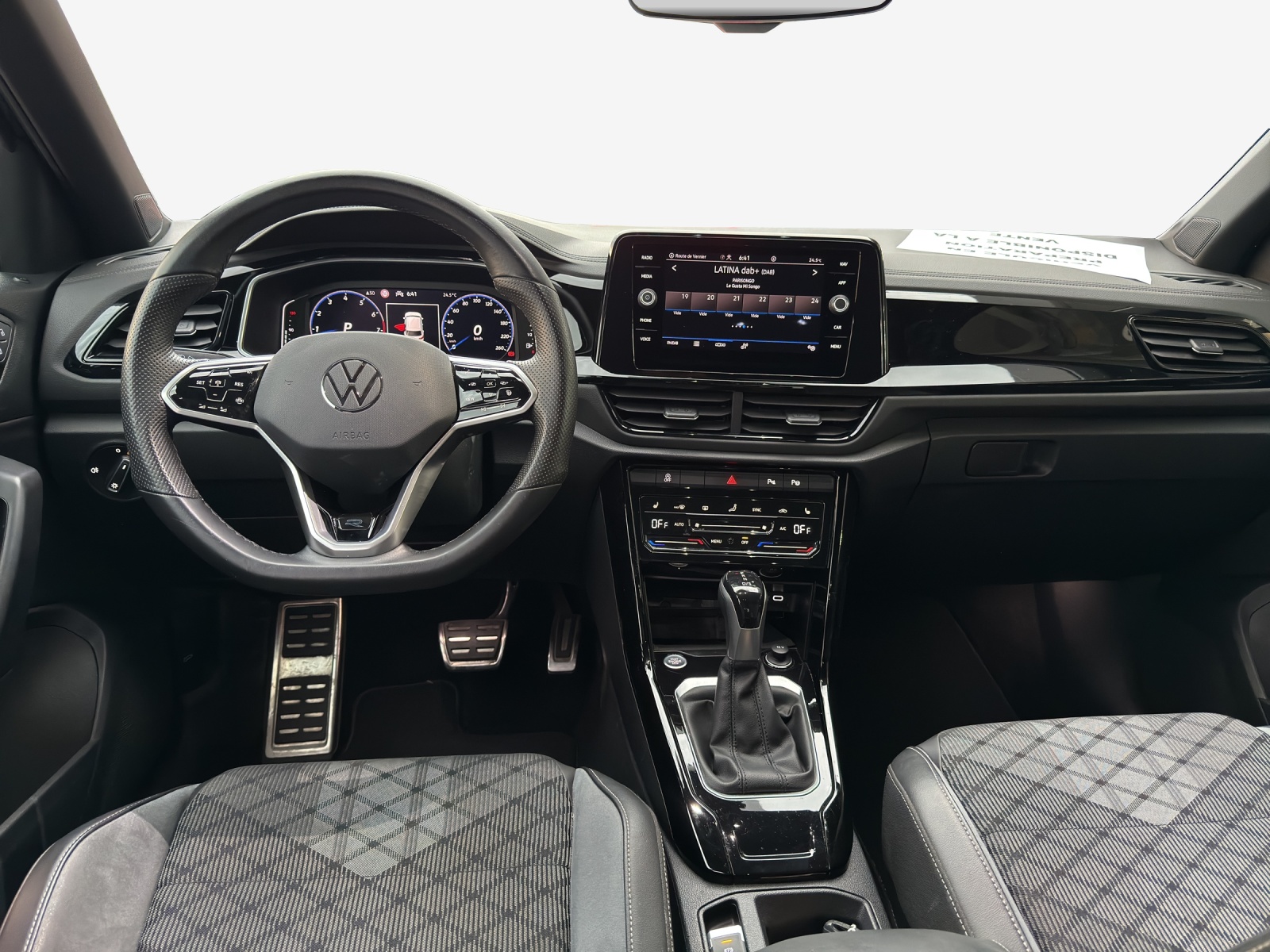 VW T-Roc 1.5 TSI EVO R-Line DSG-image-8