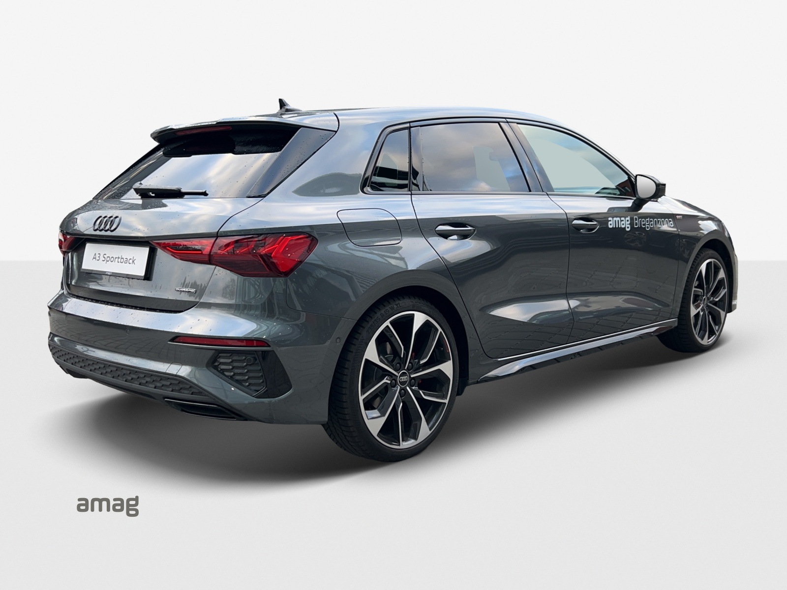 AUDI A3 Sportback 40 TDI S line S-tronic quattro-image-3