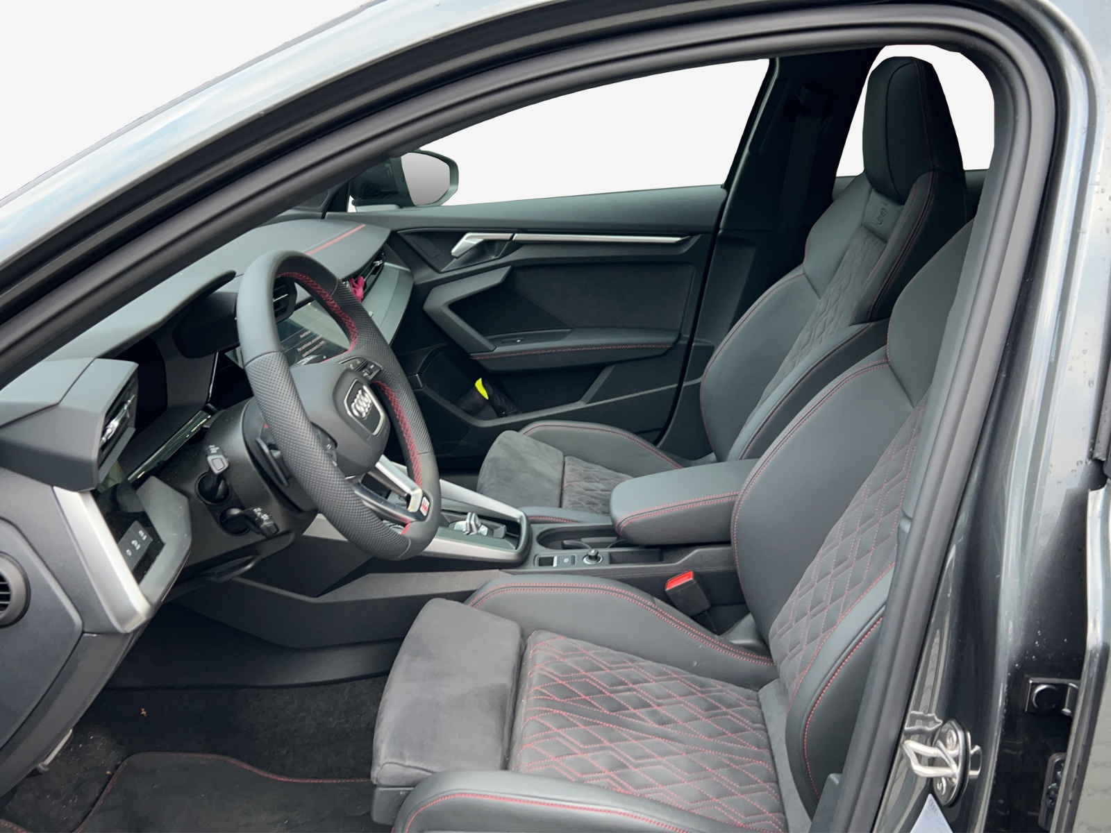 AUDI A3 Sportback 40 TDI S line S-tronic quattro-image-6