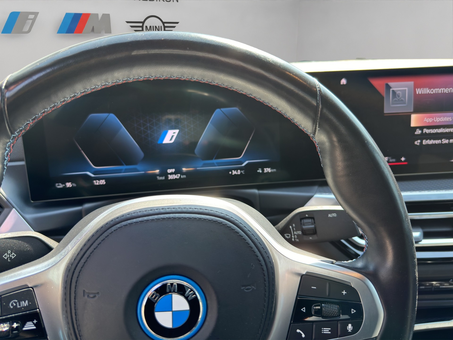 BMW i4 M50-image-15