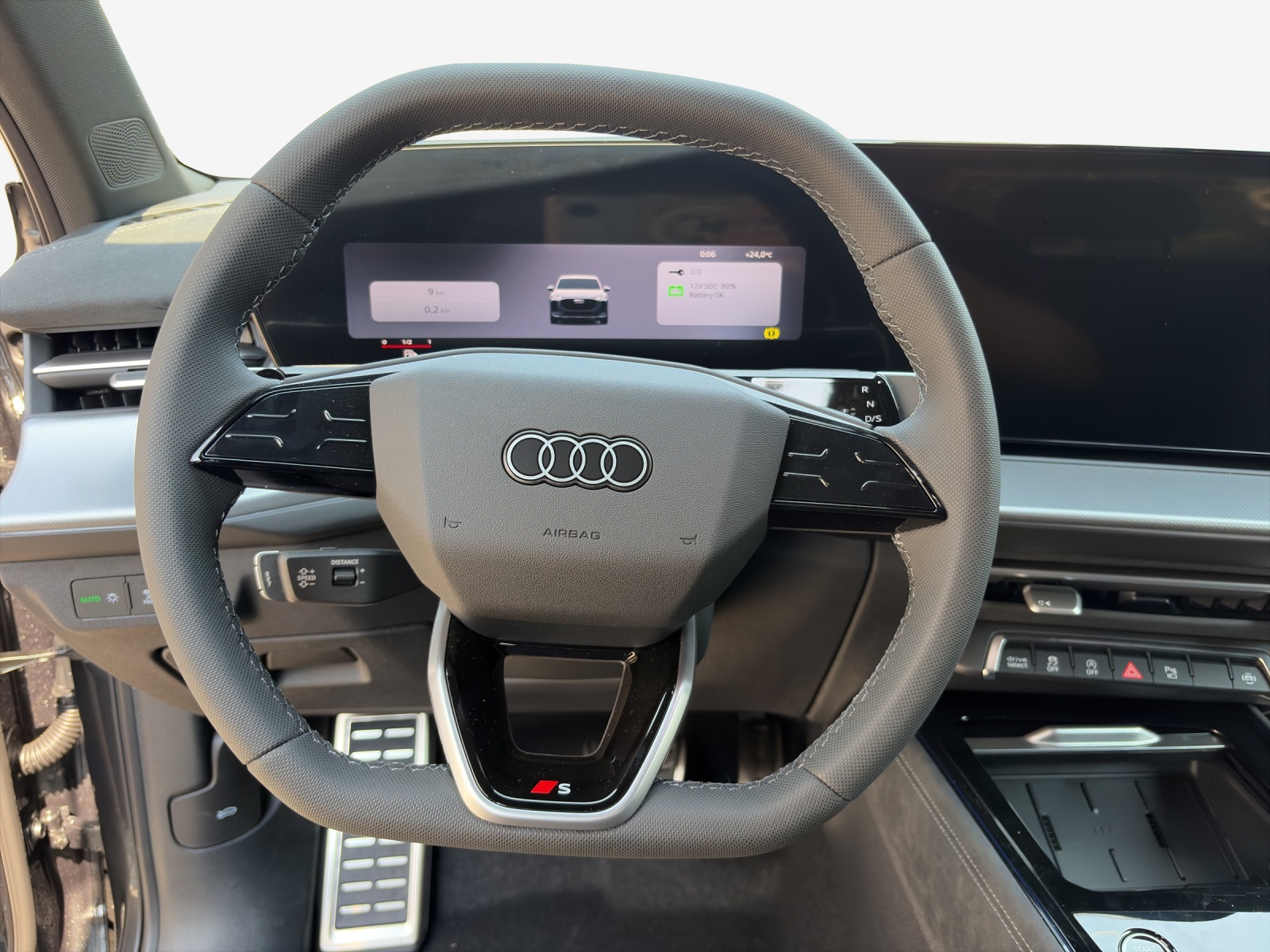 AUDI Q3 SUV TFSI quattro 195 kW S tronic-image-9