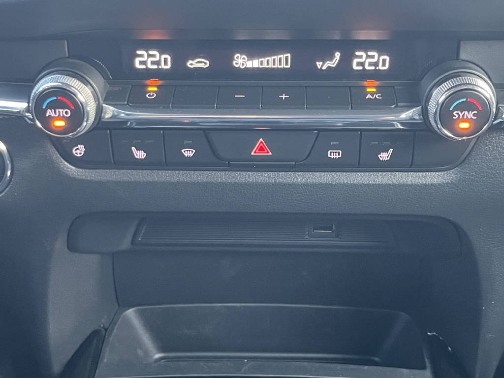 MAZDA CX-30 2.0 180 Revolution-image-15