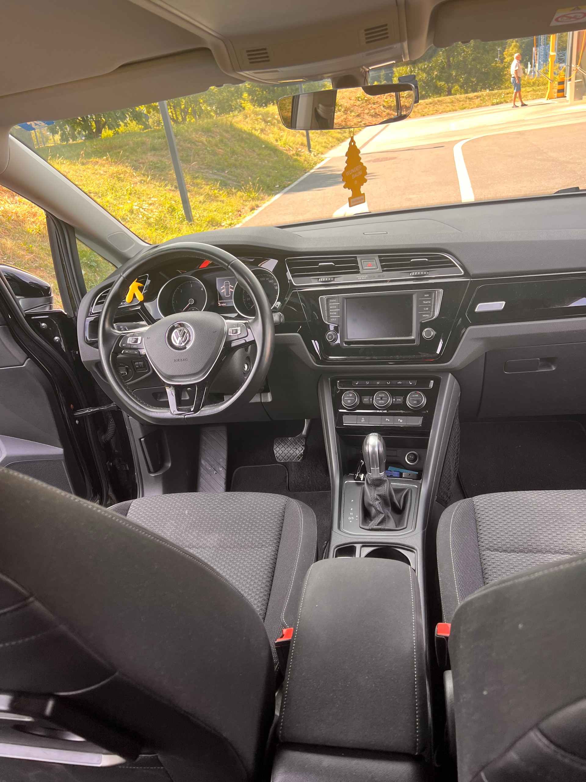 VW 2.0 TDI SCR Comfortline DSG-image-3