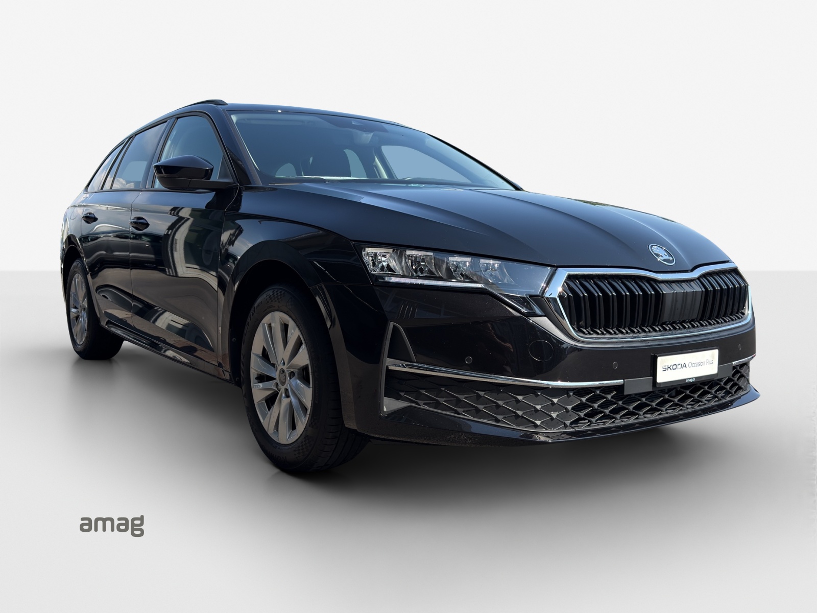 SKODA Octavia Combi 1.5 TSI mHEV DSG Dynamic-image-5