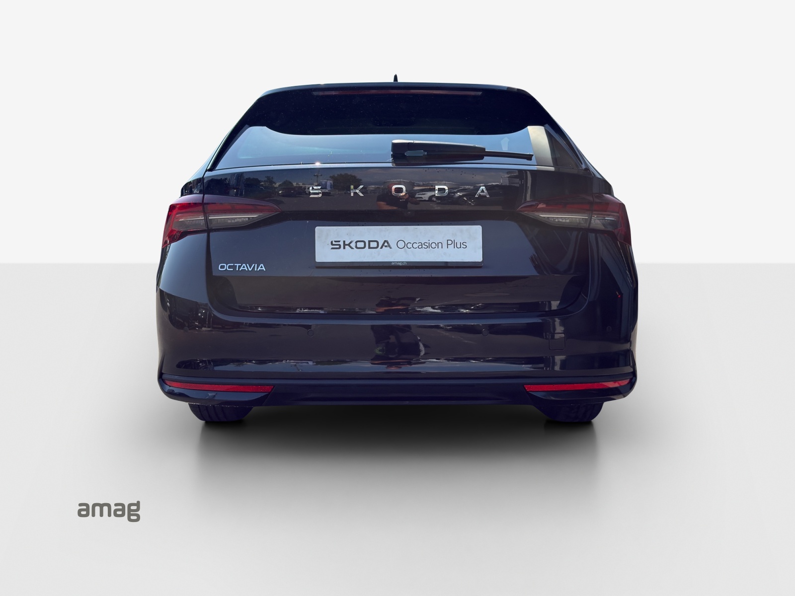 SKODA Octavia Combi 1.5 TSI mHEV DSG Dynamic-image-3