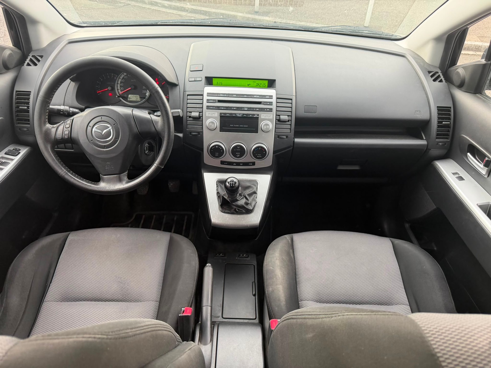 MAZDA 5 2.0 16V Confort-image-4