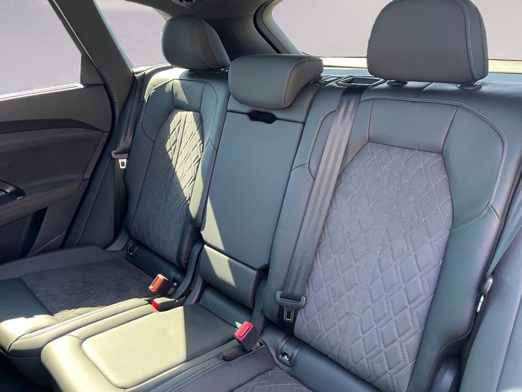 AUDI Q5 TFSI quatto 150 kW S-tronic-image-15