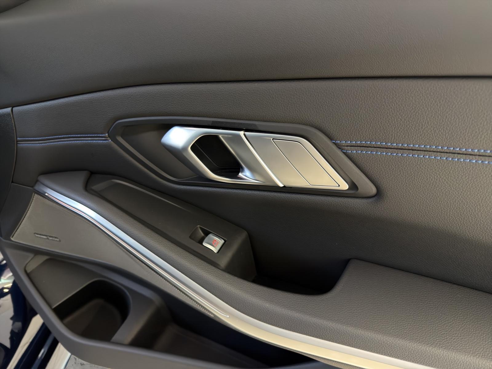 BMW M340i xDrive Touring M-SportPaketPro-image-16