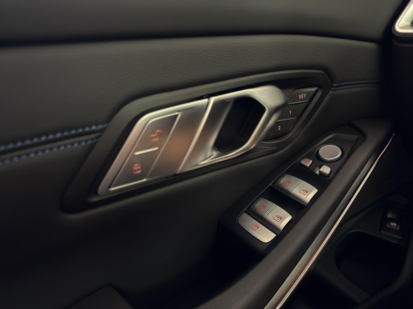 BMW M340i xDrive Touring M-SportPaketPro-image-8