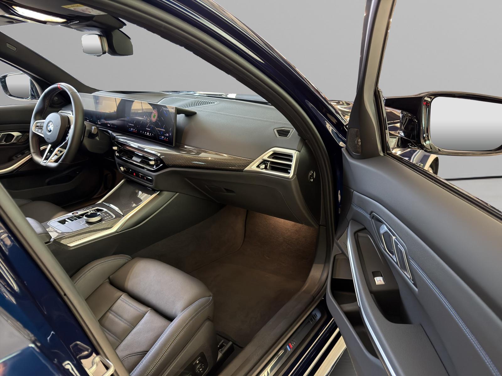 BMW M340i xDrive Touring M-SportPaketPro-image-18