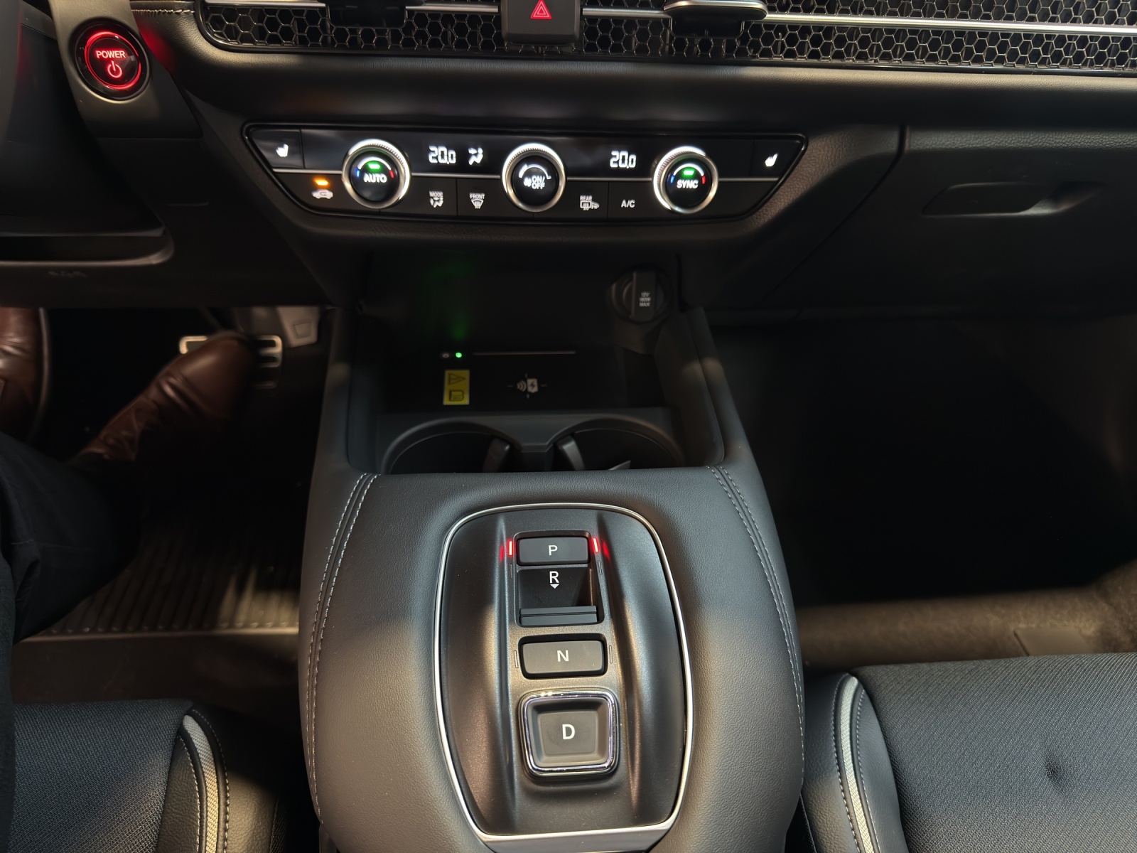 HONDA ZR-V 2.0 i-MMD Sport-image-19