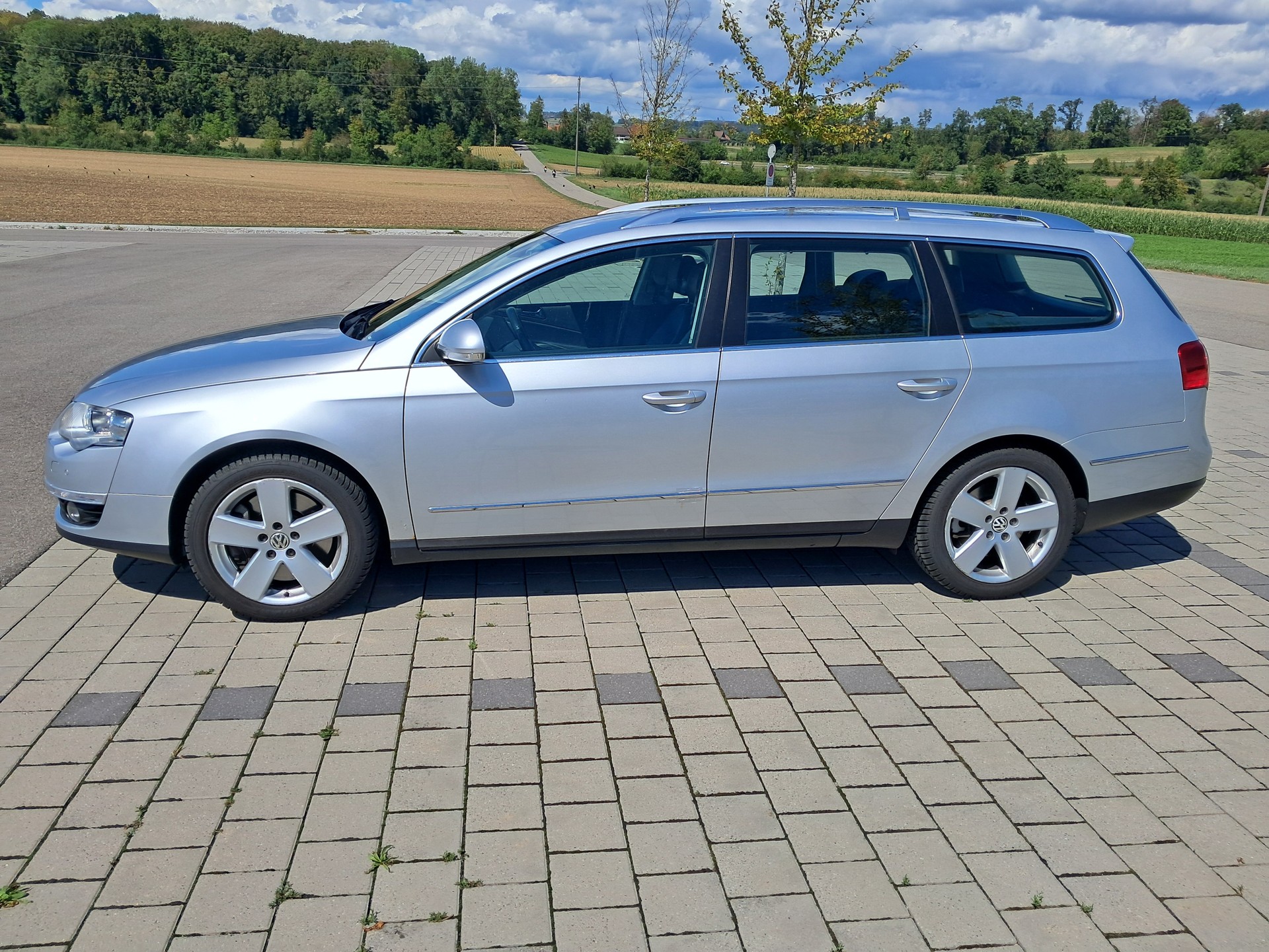 VW 3.2 FSI Highline DSG 4mot.-image-2
