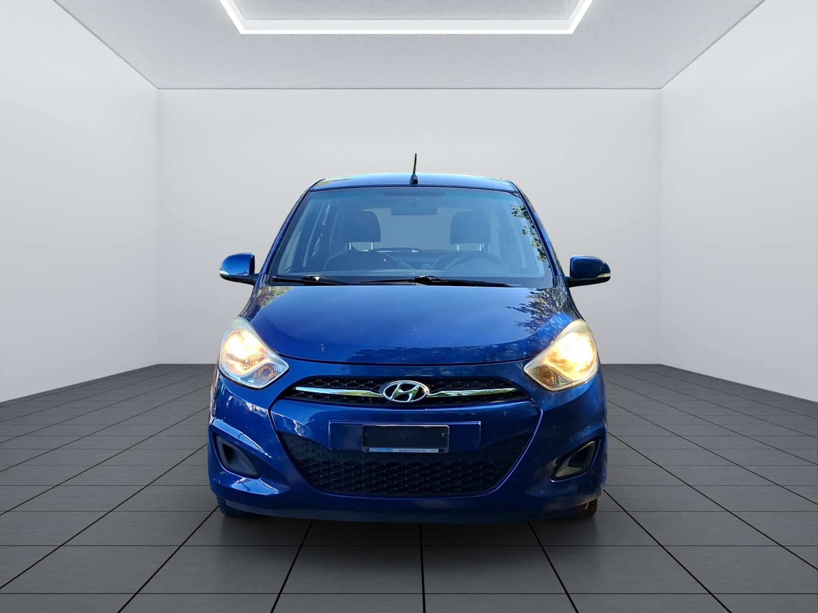 HYUNDAI i10 1.0 Blue-image-1