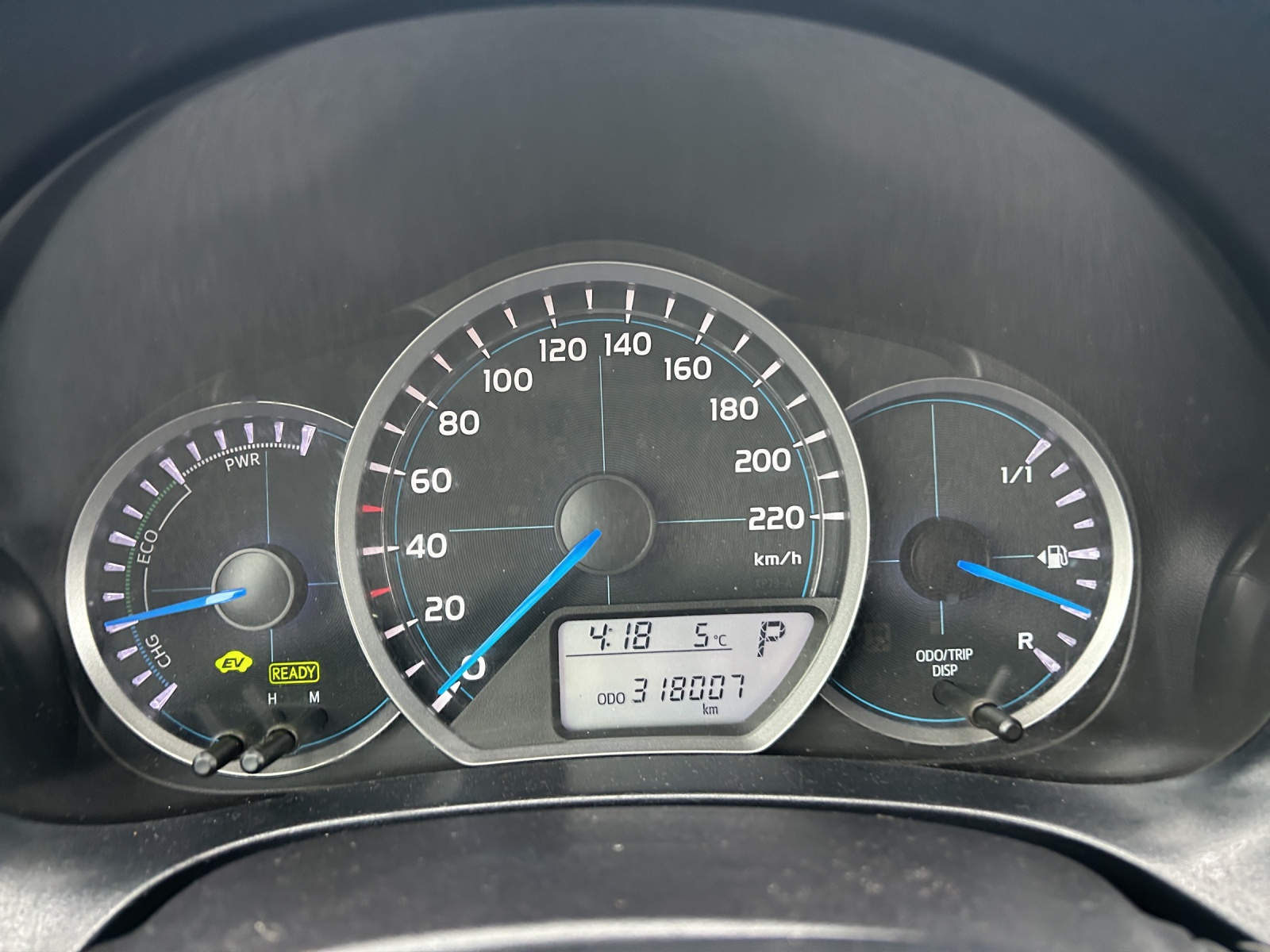 TOYOTA Yaris 1.5 VVT-i Hybrid Sol Premium CVT-image-14