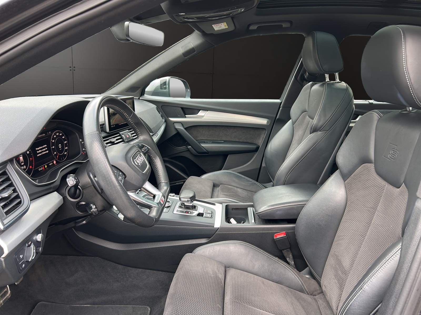AUDI Q5 45 TFSI sport quattro S-tronic-image-8