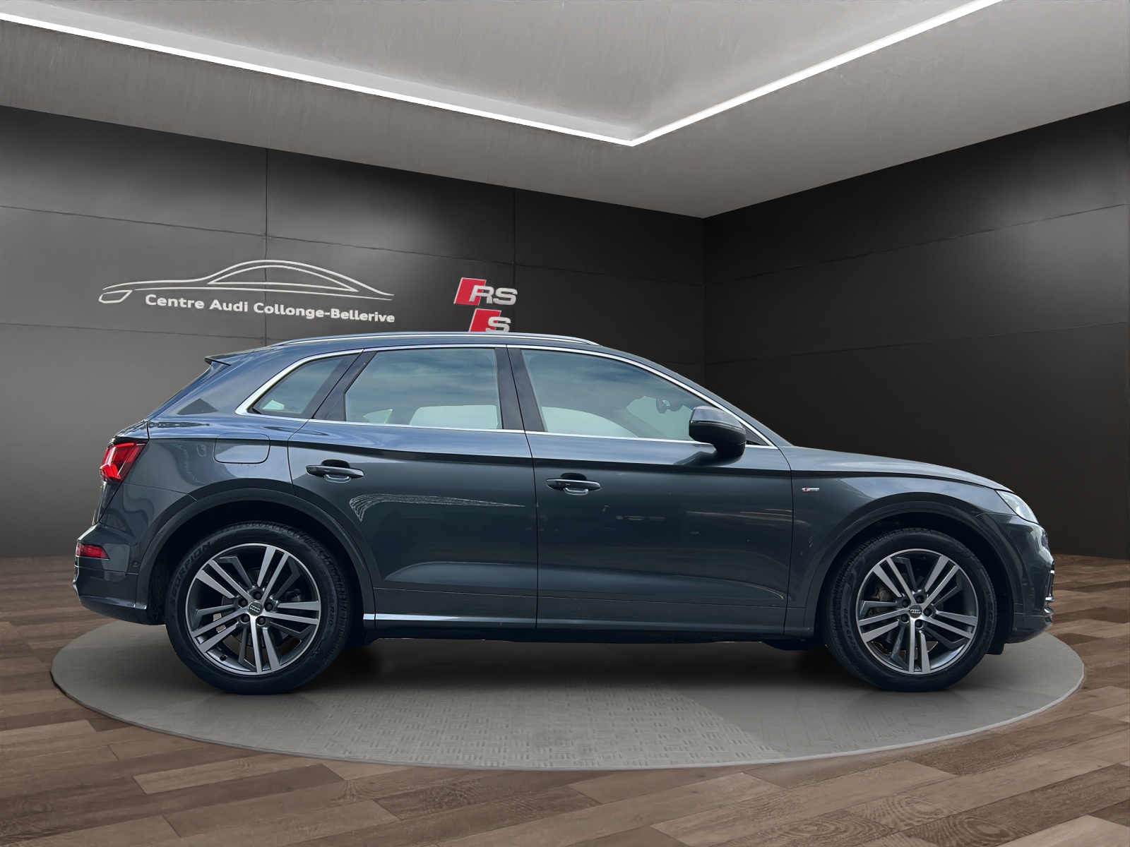 AUDI Q5 45 TFSI sport quattro S-tronic-image-6