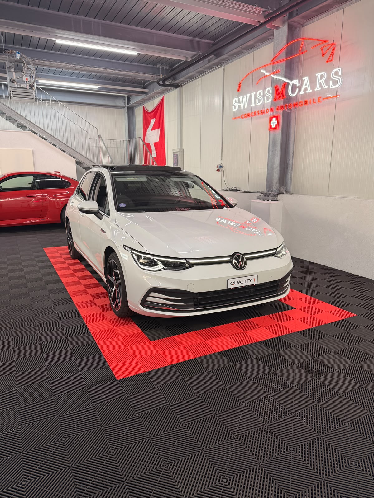 VW Golf 1.5 eTSI mHEV ACT R-Line DSG-image-0