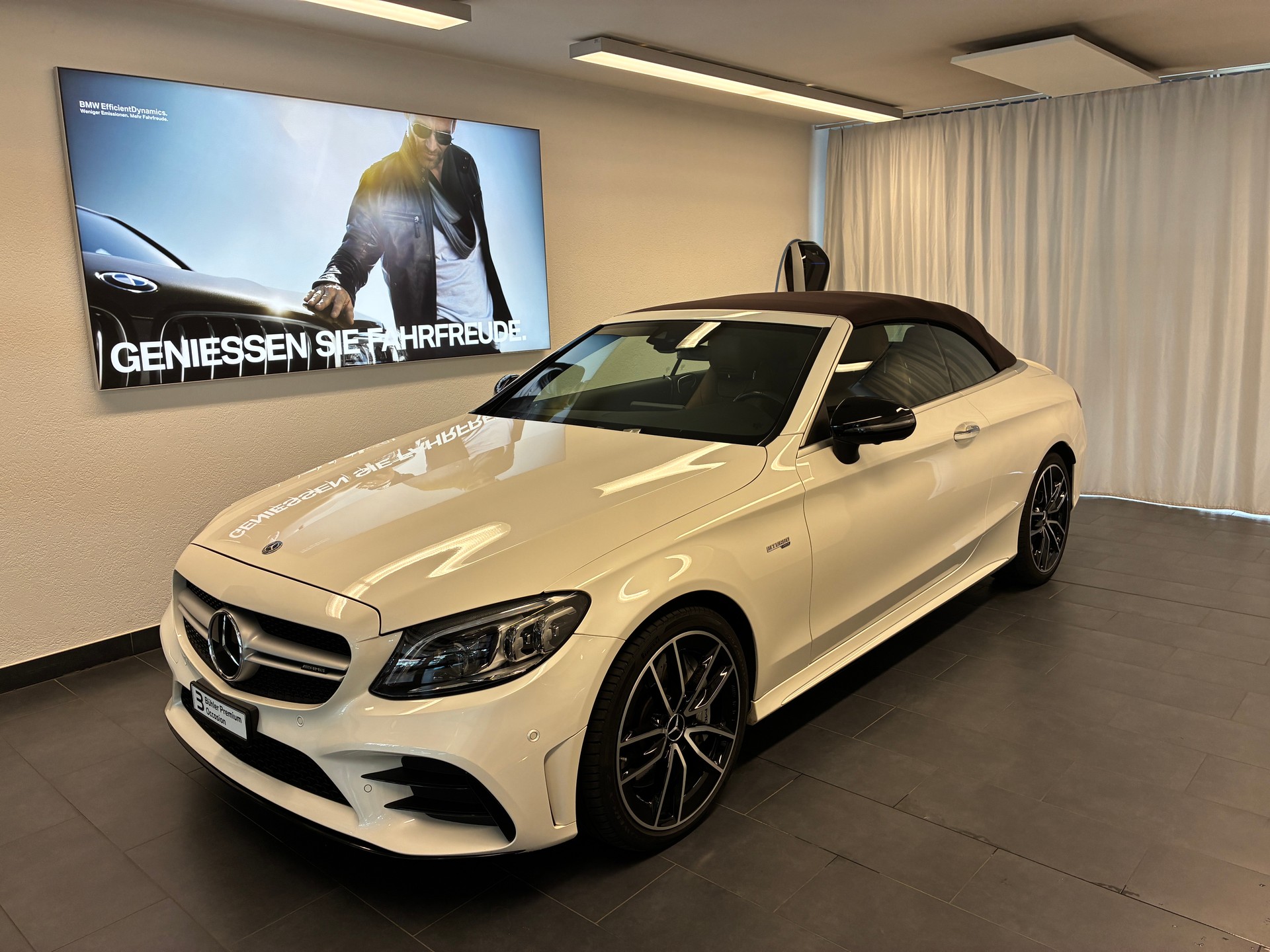 MERCEDES-BENZ C 43 AMG 4matic Cabriolet-image-1