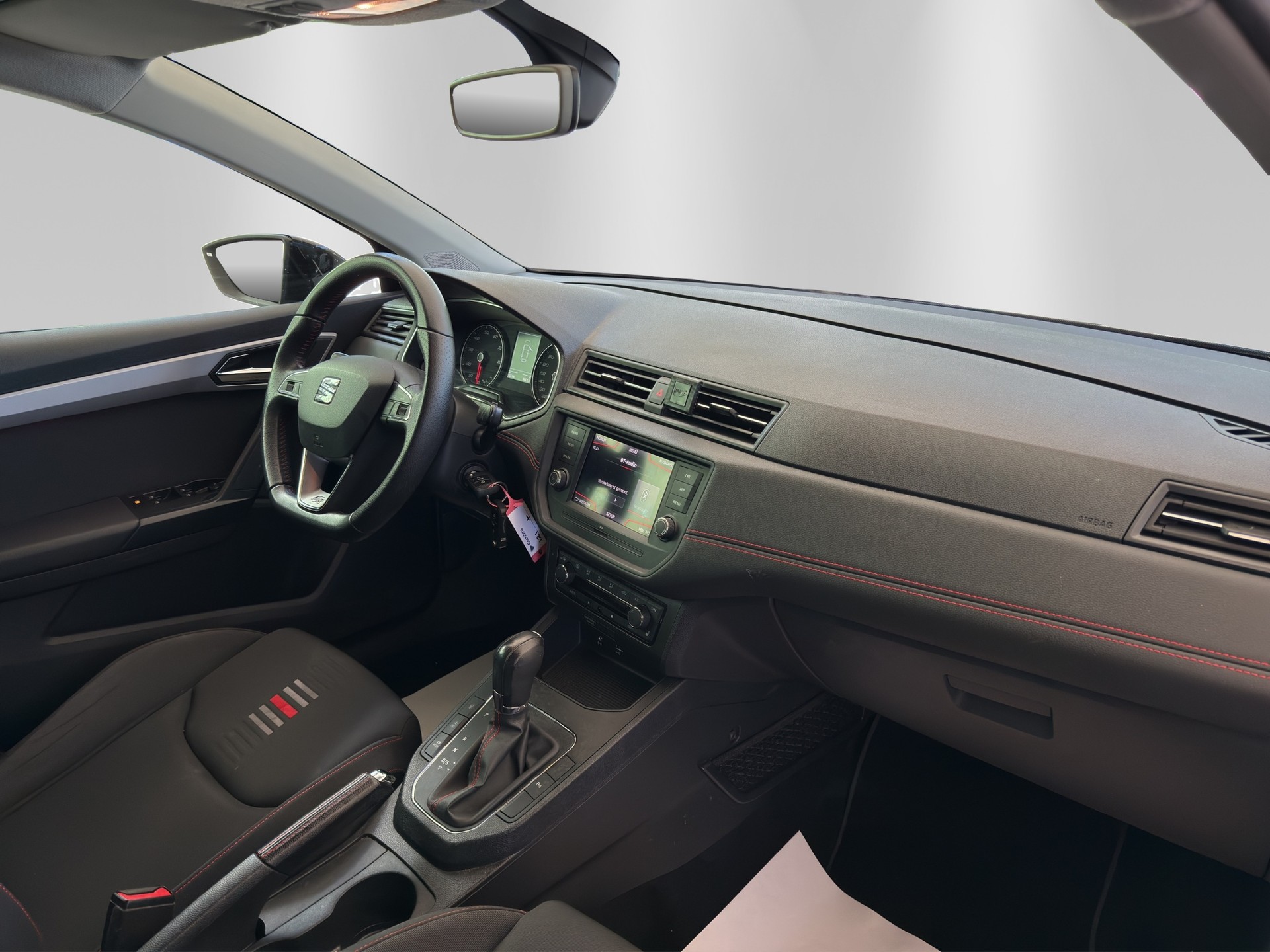 SEAT Ibiza 1.0 EcoTSI DSG FR-image-12