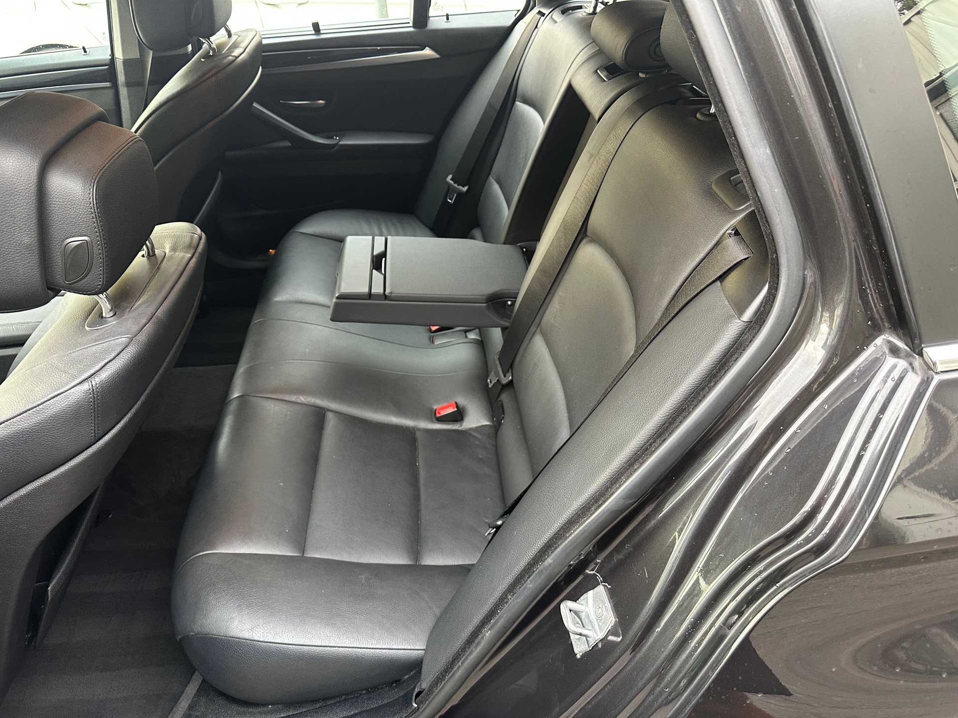 BMW 520d Touring Steptronic-image-6