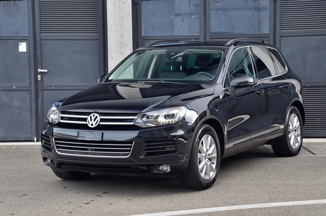 VW Touareg 3.0 TDI BlueMotion Technology Tiptronic-image-0