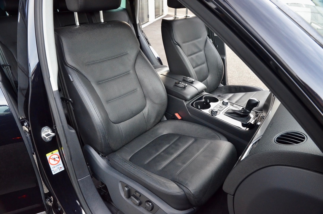 VW Touareg 3.0 TDI BlueMotion Technology Tiptronic-image-20