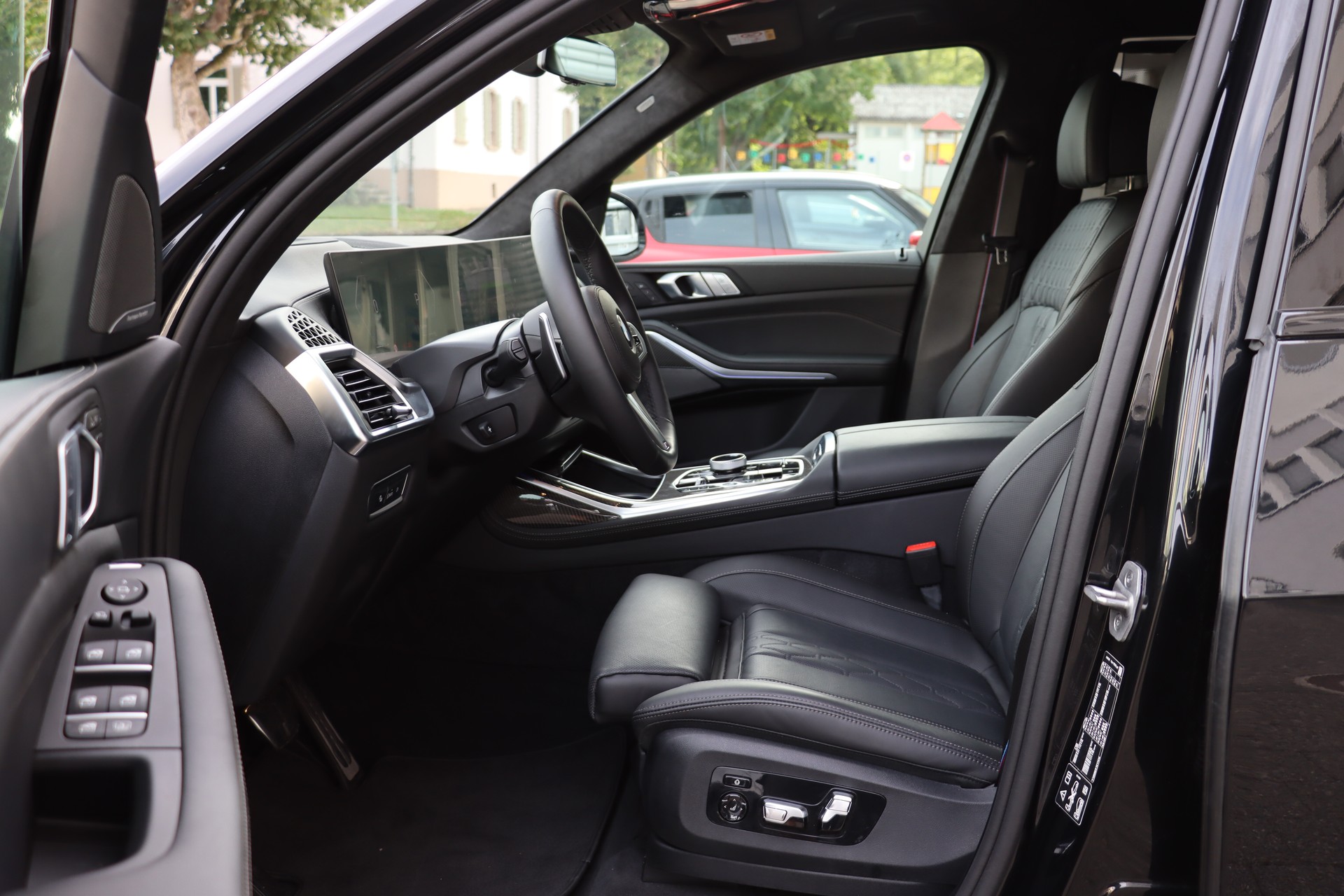 BMW X7 xDrive 48V 40d M Sport Pro Steptronic-image-7
