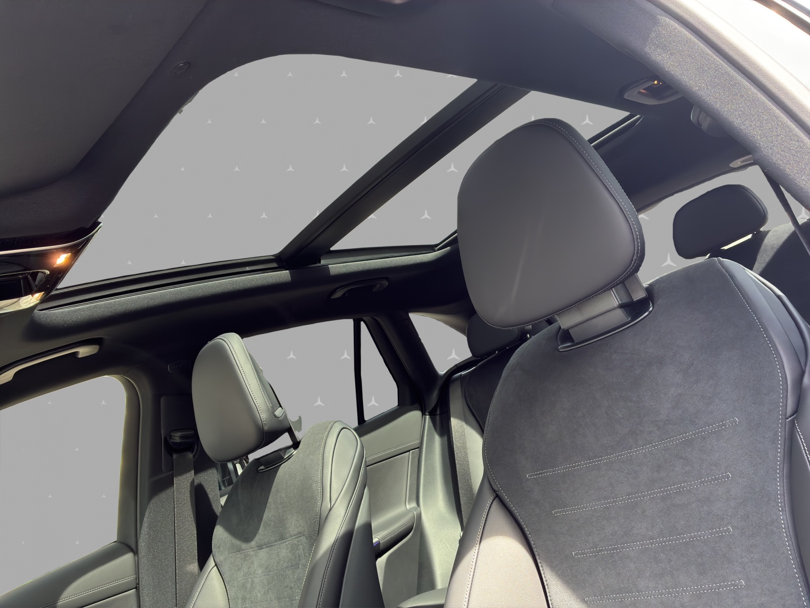 MERCEDES-BENZ GLC 220 d 4Matic 9G-Tronic-image-8