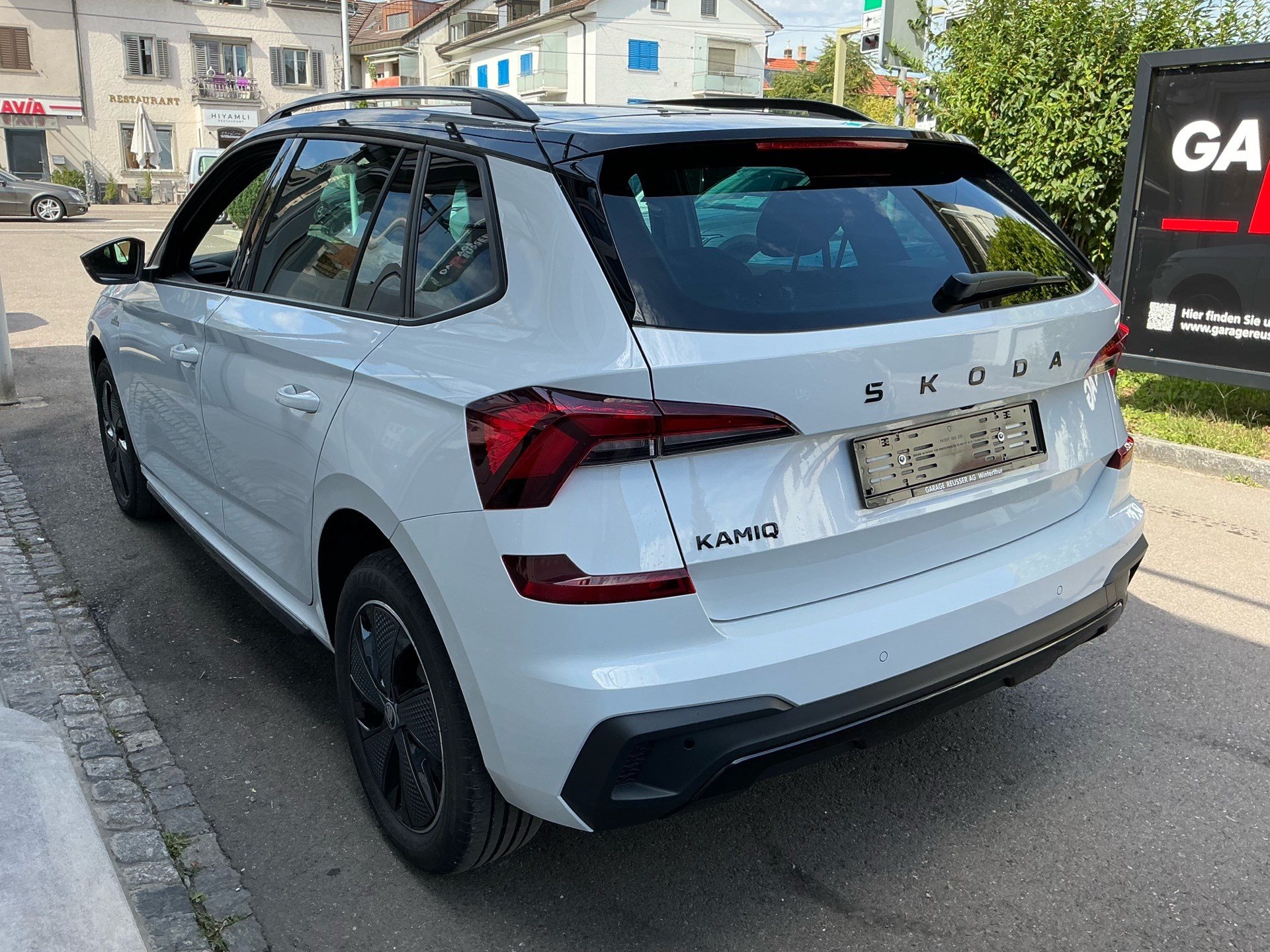 SKODA Kamiq Monte Carlo *** PANORAMADACH & ANHÄNGERKUPPLUNG ***-image-5