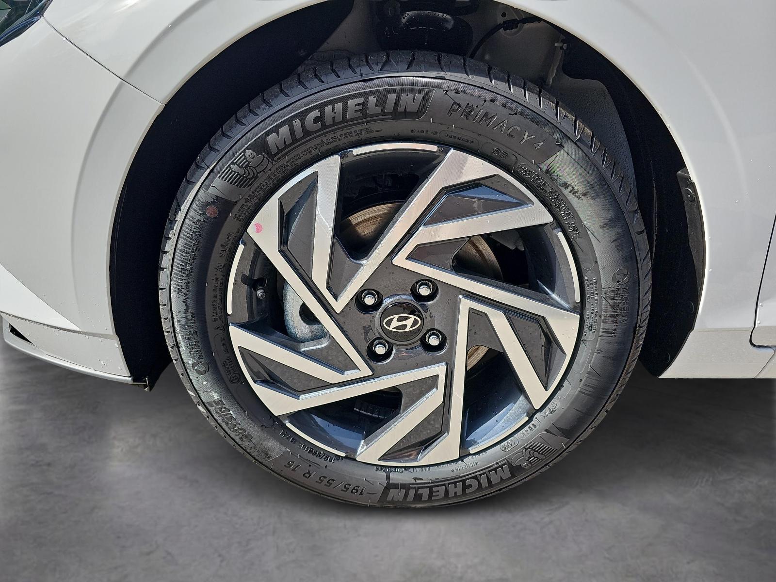 HYUNDAI i20 1.0 T-GDi Amplia Go-image-12